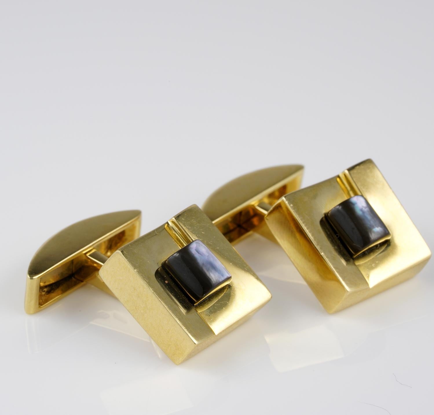Style Signature

Fine design for this pair of Vintage Gent Cuff links, exquisitely hand crafted by massive 18 KT gold -Italian origin, 1950 ca
Classic and stylish at the same time, with a geometric shape of distinction enriched by hand carved