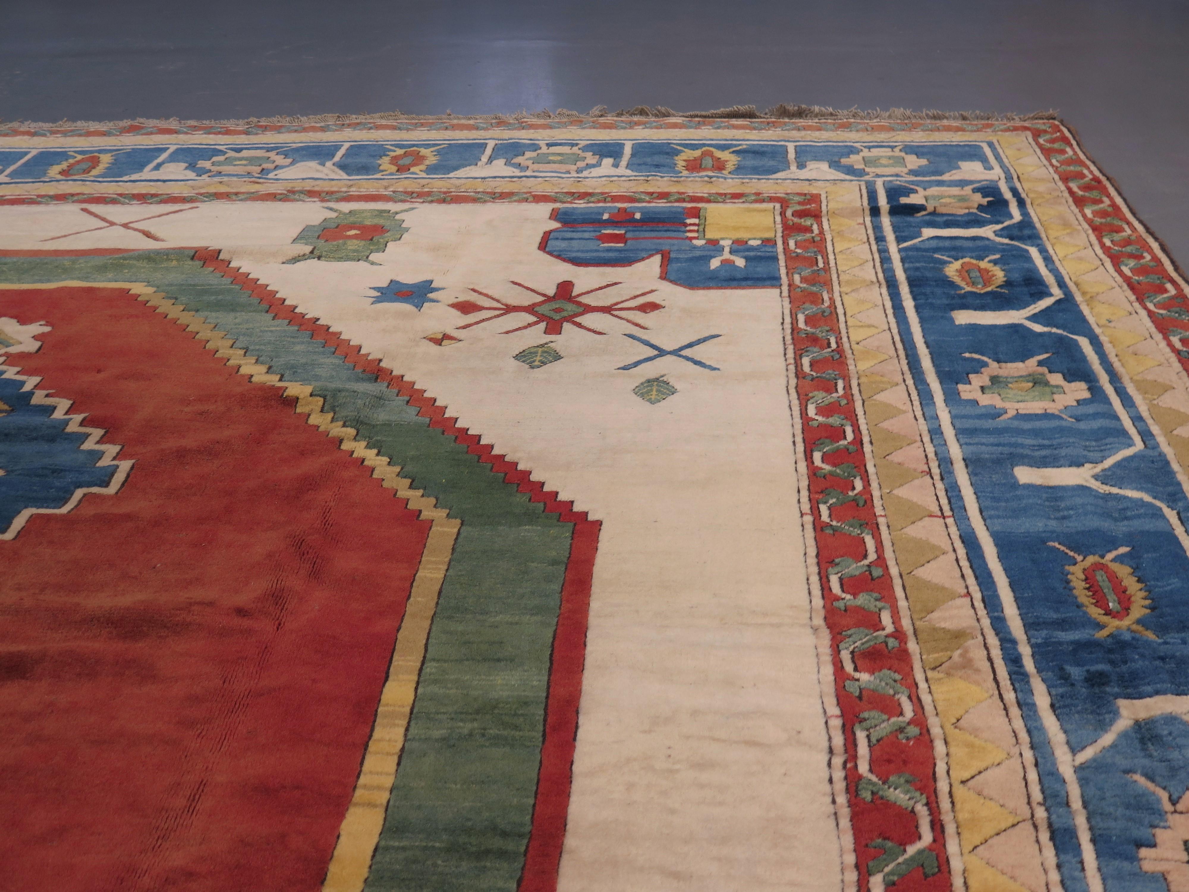 Hand-Knotted Fine Vintage Anatolian Carpet, in Serapi Style