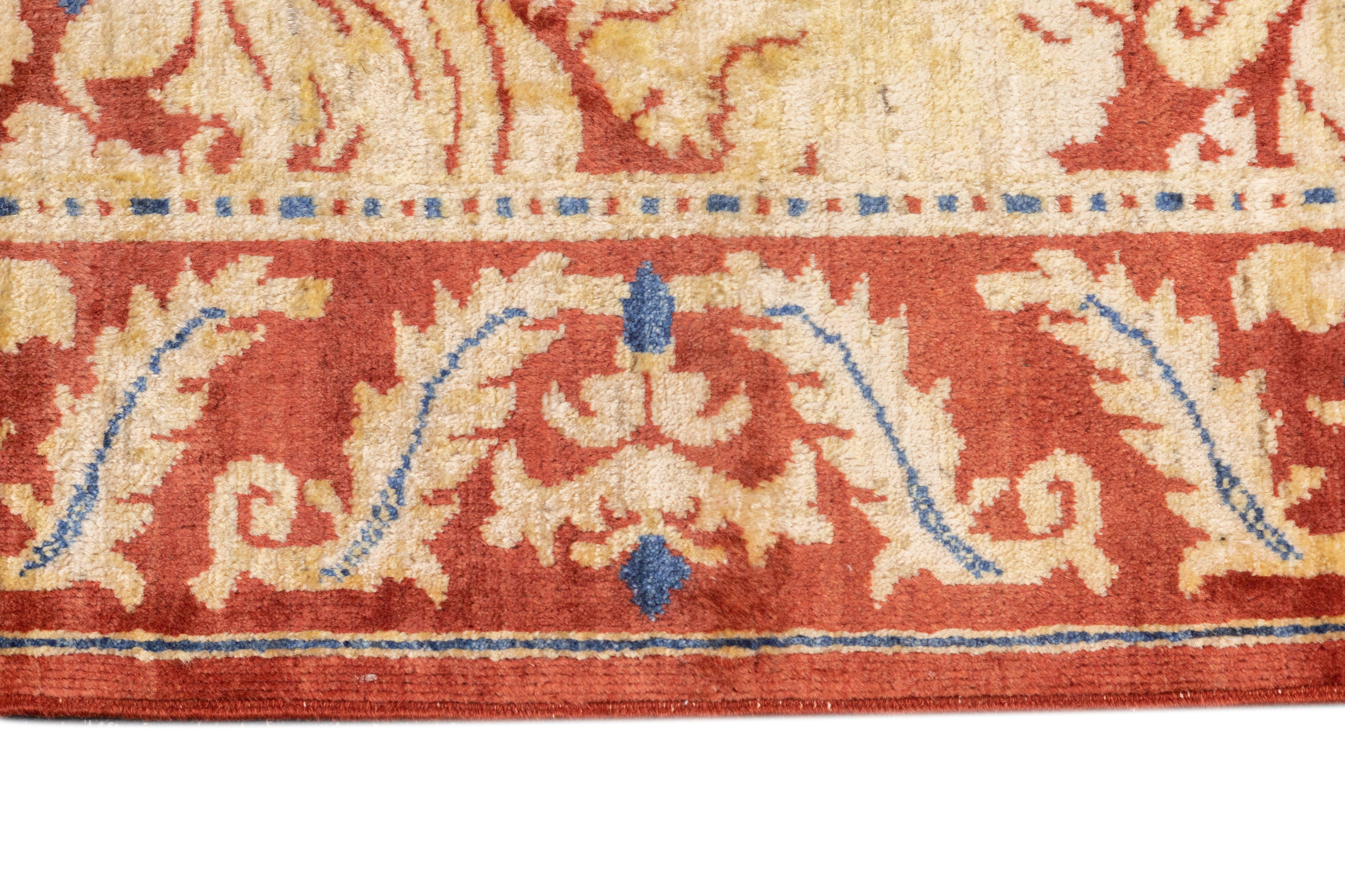 Fine Vintage Art & Craft Design Wool Rug 4'11'' x 6'6'' For Sale 5
