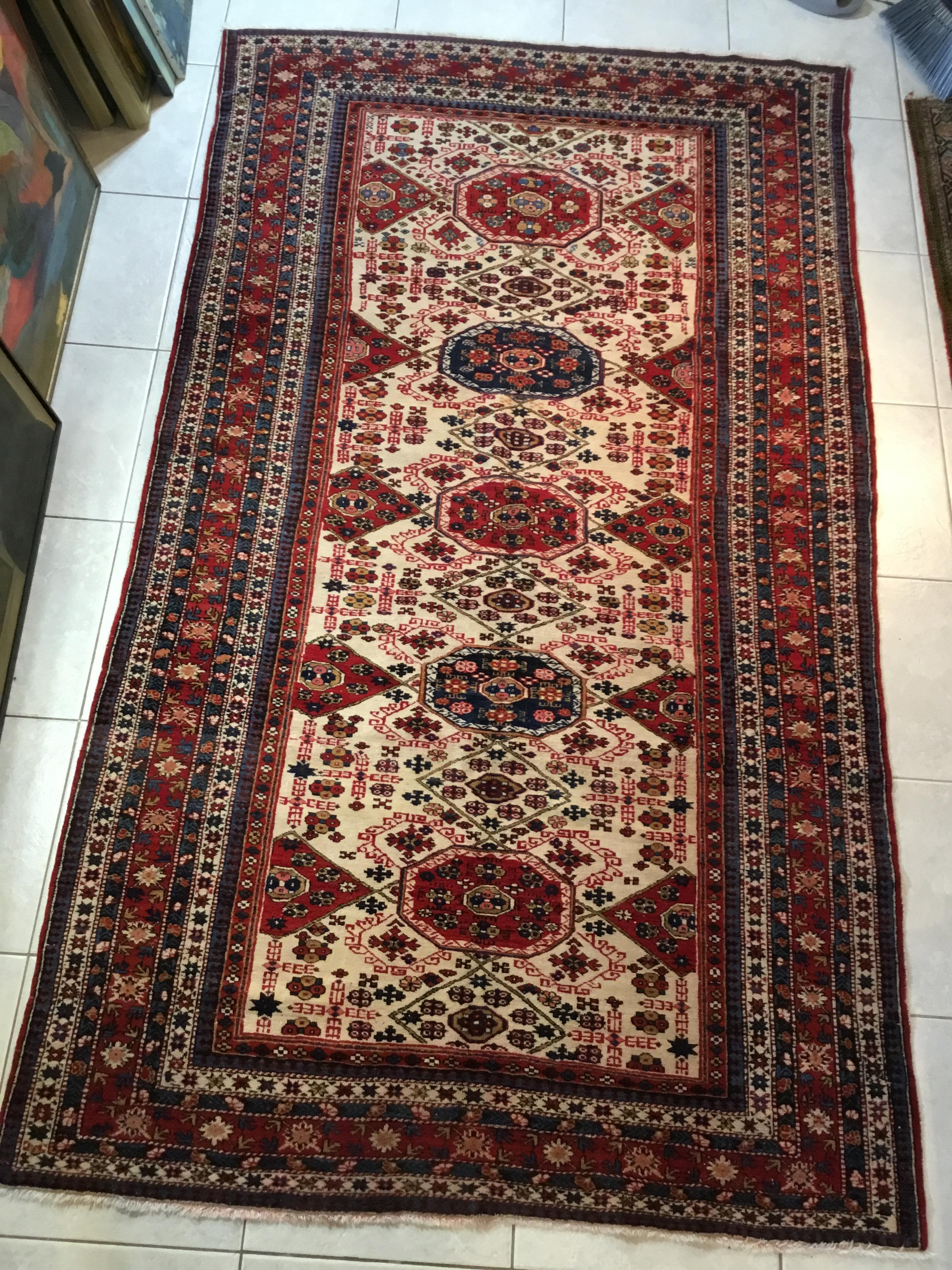 Kaukasischer Perepedil-Teppich im Vintage-Stil (Wolle) im Angebot