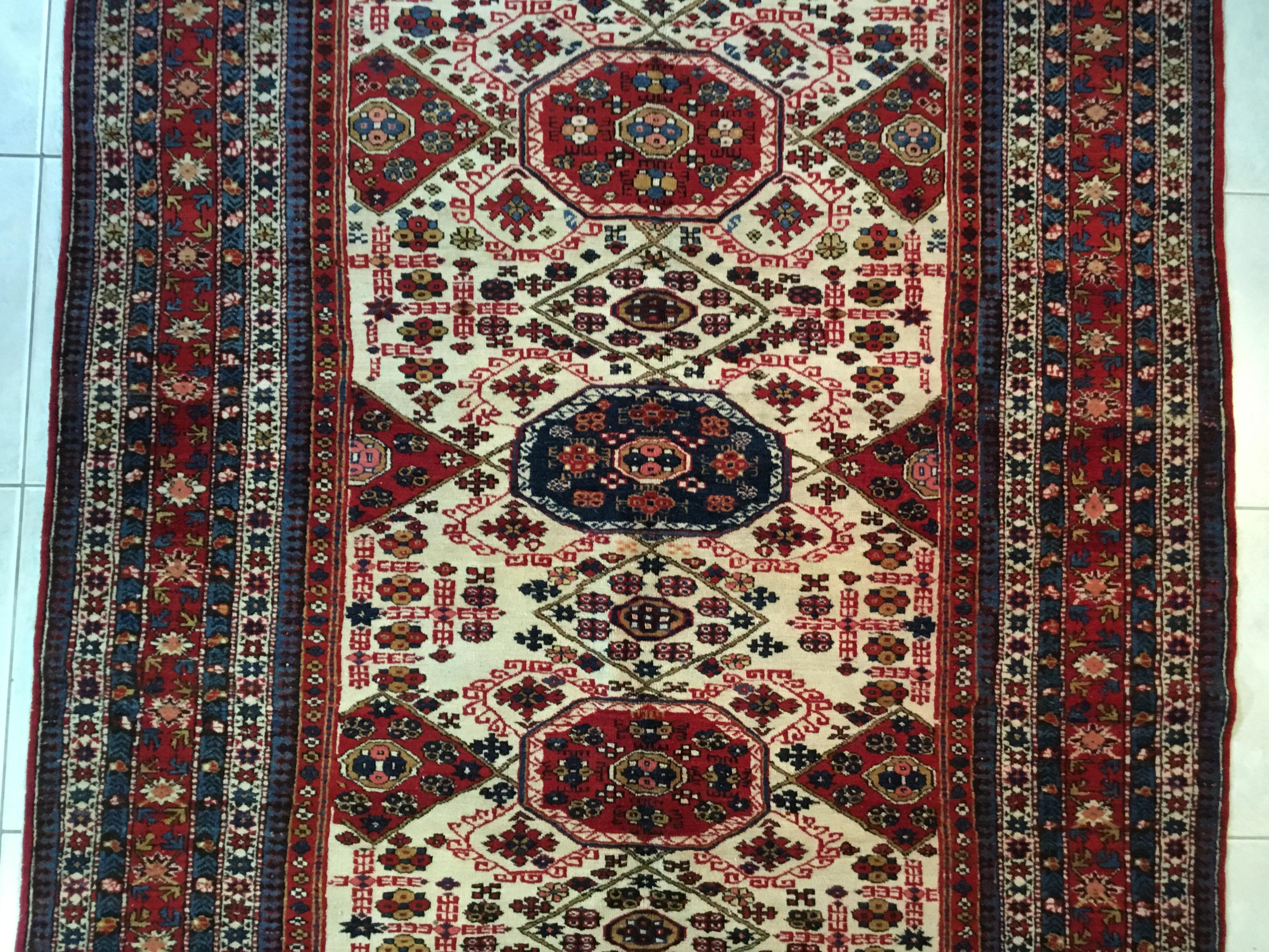 Kaukasischer Perepedil-Teppich im Vintage-Stil im Angebot 3