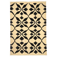 Fine Vintage European Kilim Rug 4'1" x 6’0"