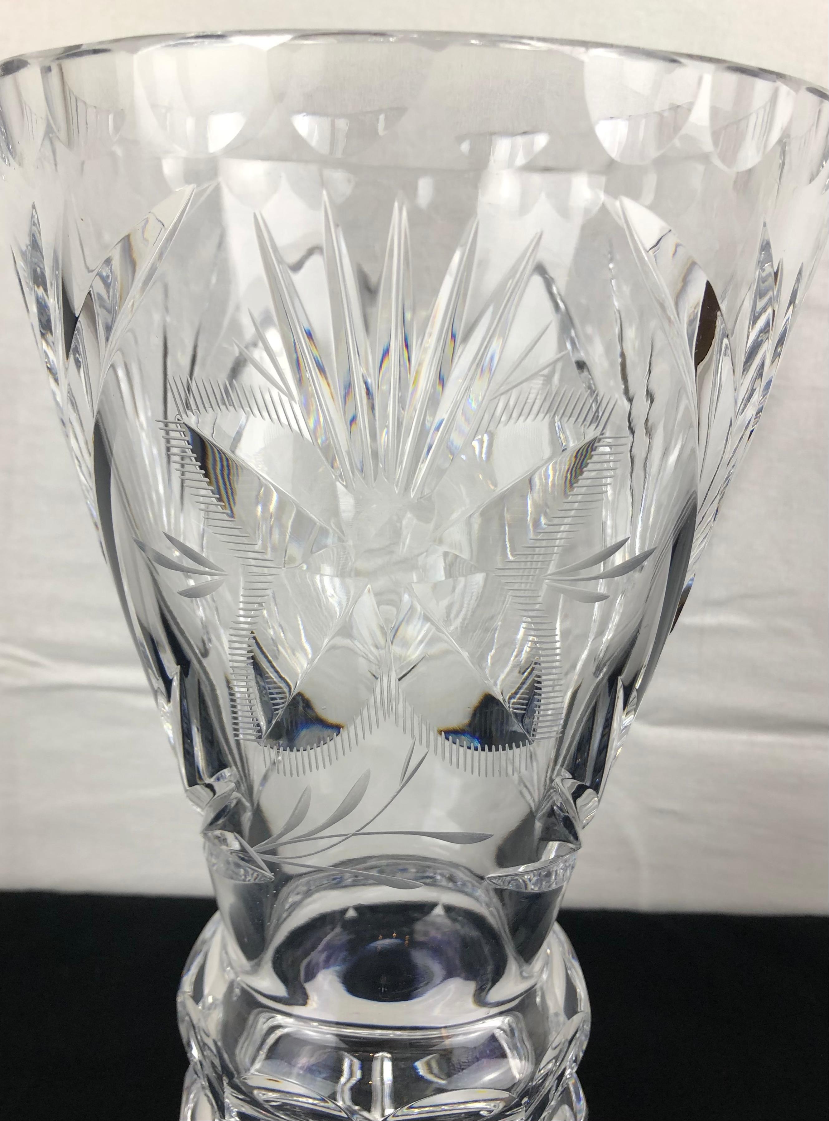 Midcentury French Hand Cut Crystal Vase  For Sale 2