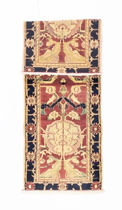 Fine Vintage Indian Agra Short Wool Runner 1’9” x 5’5”