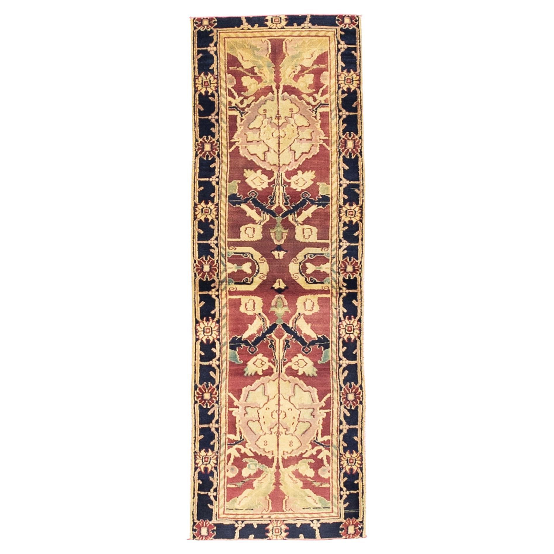 Fine Vintage indiano Agra Short Wool Runner 1'9" x 5'5"