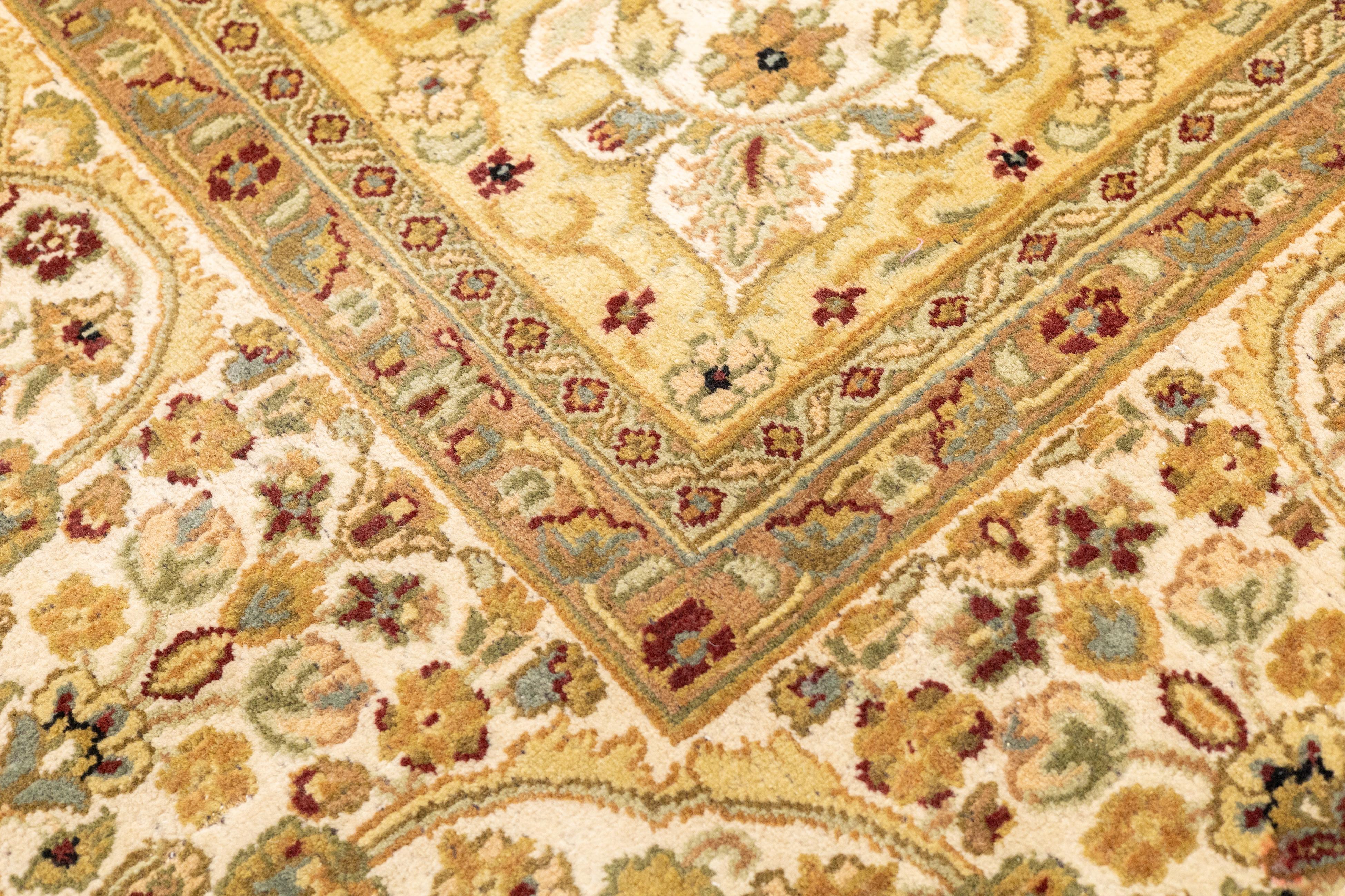 Tapis Vintage Indo Tabriz 8'9'' x 11'8'' (en anglais) en vente 1
