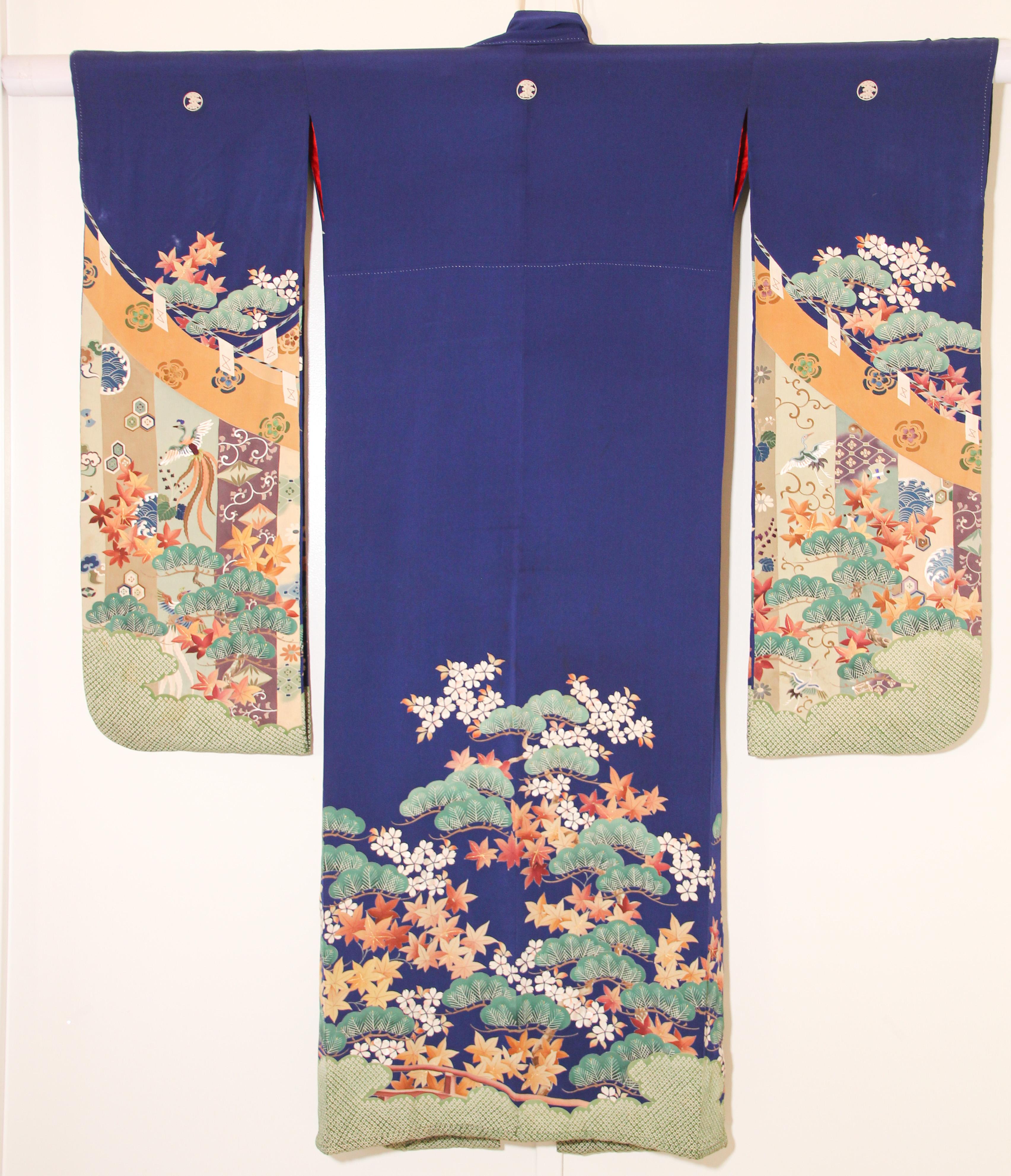 Fine Vintage Japanese Royal Blue Silk Kimono with Yuzen Design at ...