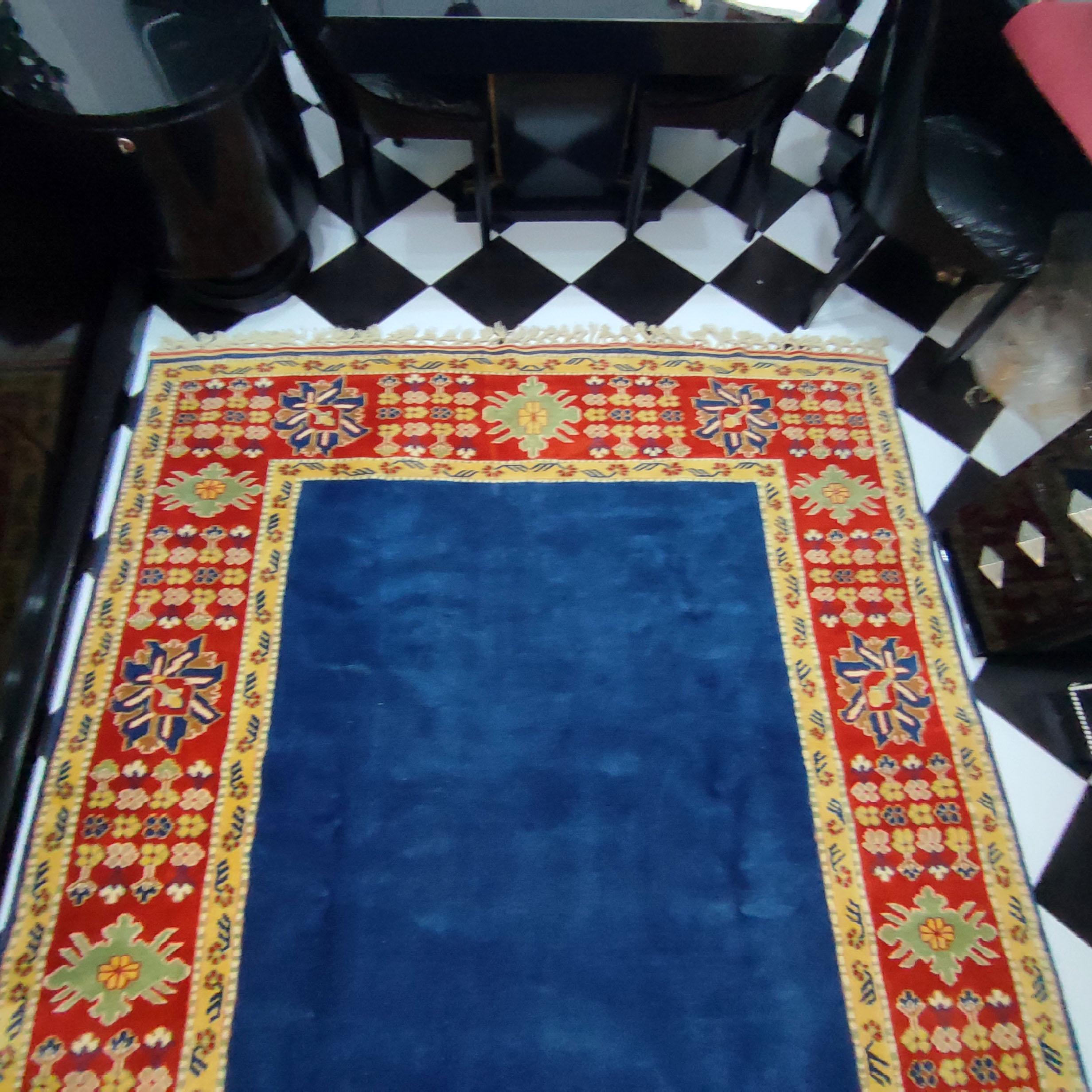 20th Century Fine Vintage Large Oriental Turkish Rug, Hand Knotted 206x296 cm. 6.75x9.76 feet For Sale