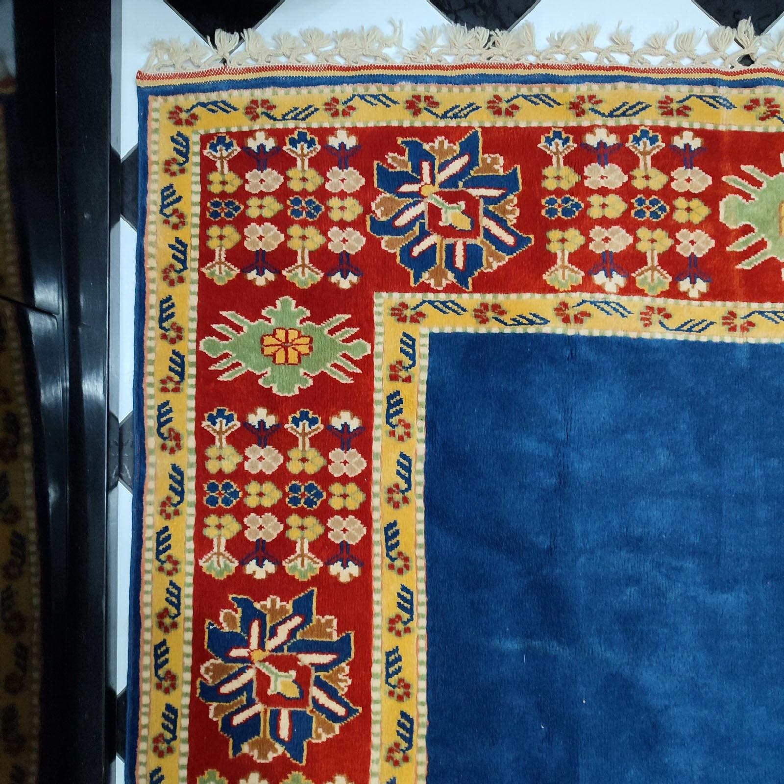 Fine Vintage Large Oriental Turkish Rug, Hand Knotted 6.75x9.76 feet For Sale 1