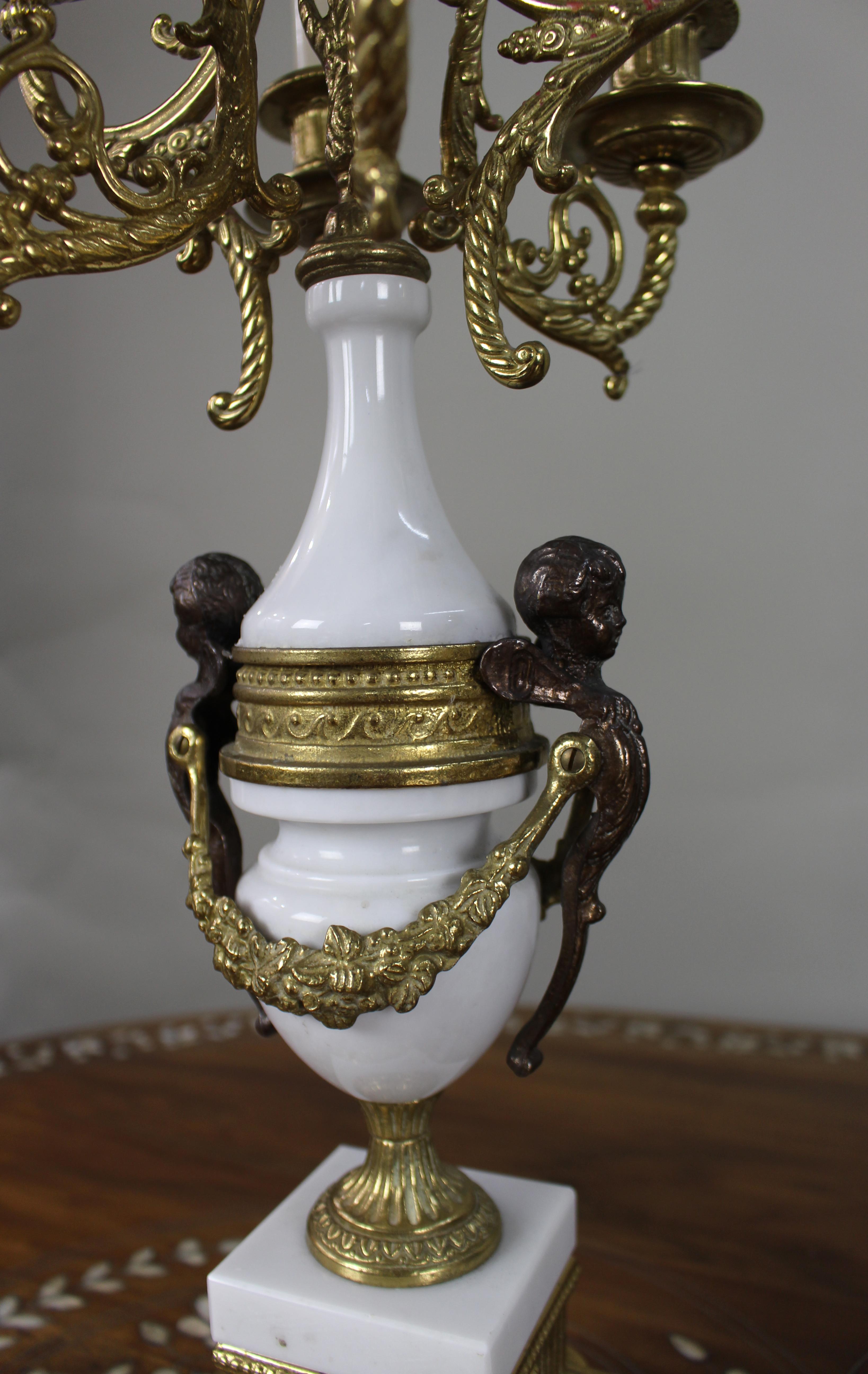 Raffinato set di orologi da tavolo in marmo e bronzo d'epoca in vendita 9