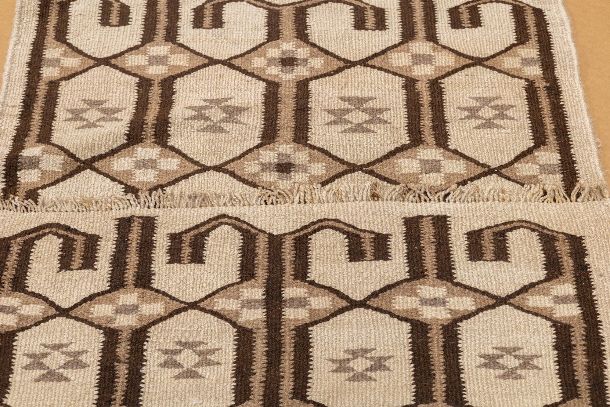 Marokkanischer Vintage-Läufer im Vintage-Stil 3'5'' x 10'3'' im Angebot 1