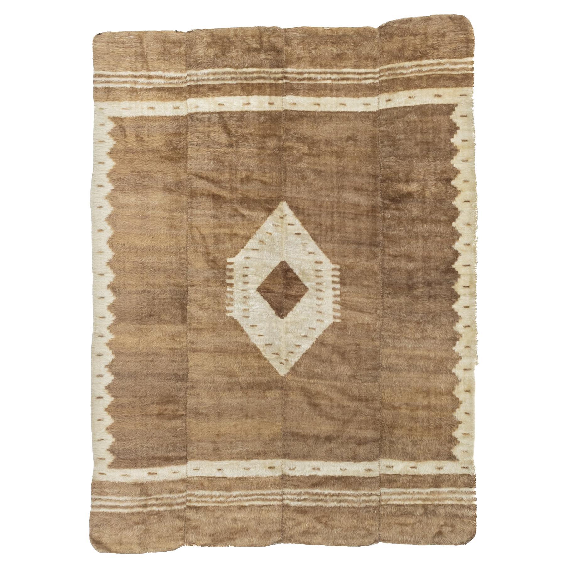 Fine Vintage Moroccan Wool Rug 5'2" x 7’0"