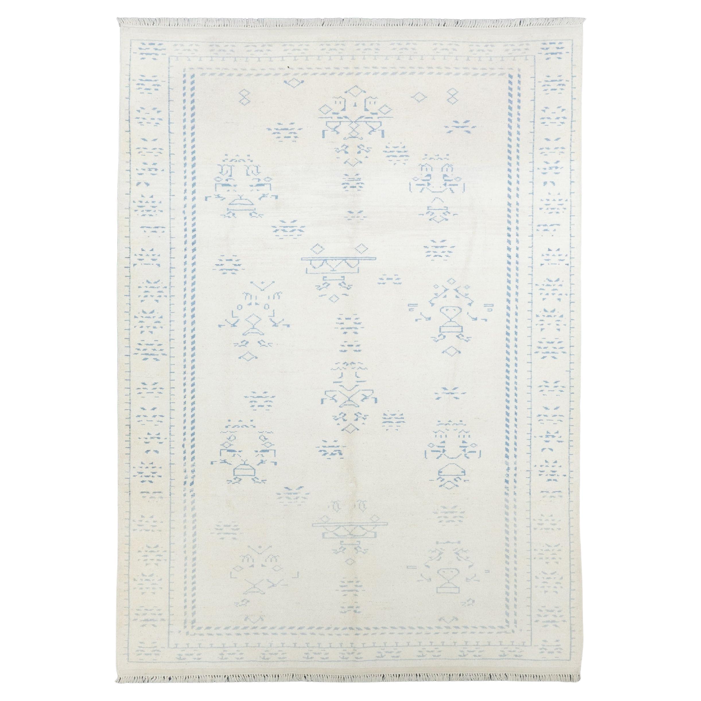 Fine Vintage Moroccan Wool Rug 6’11” x 10’0"