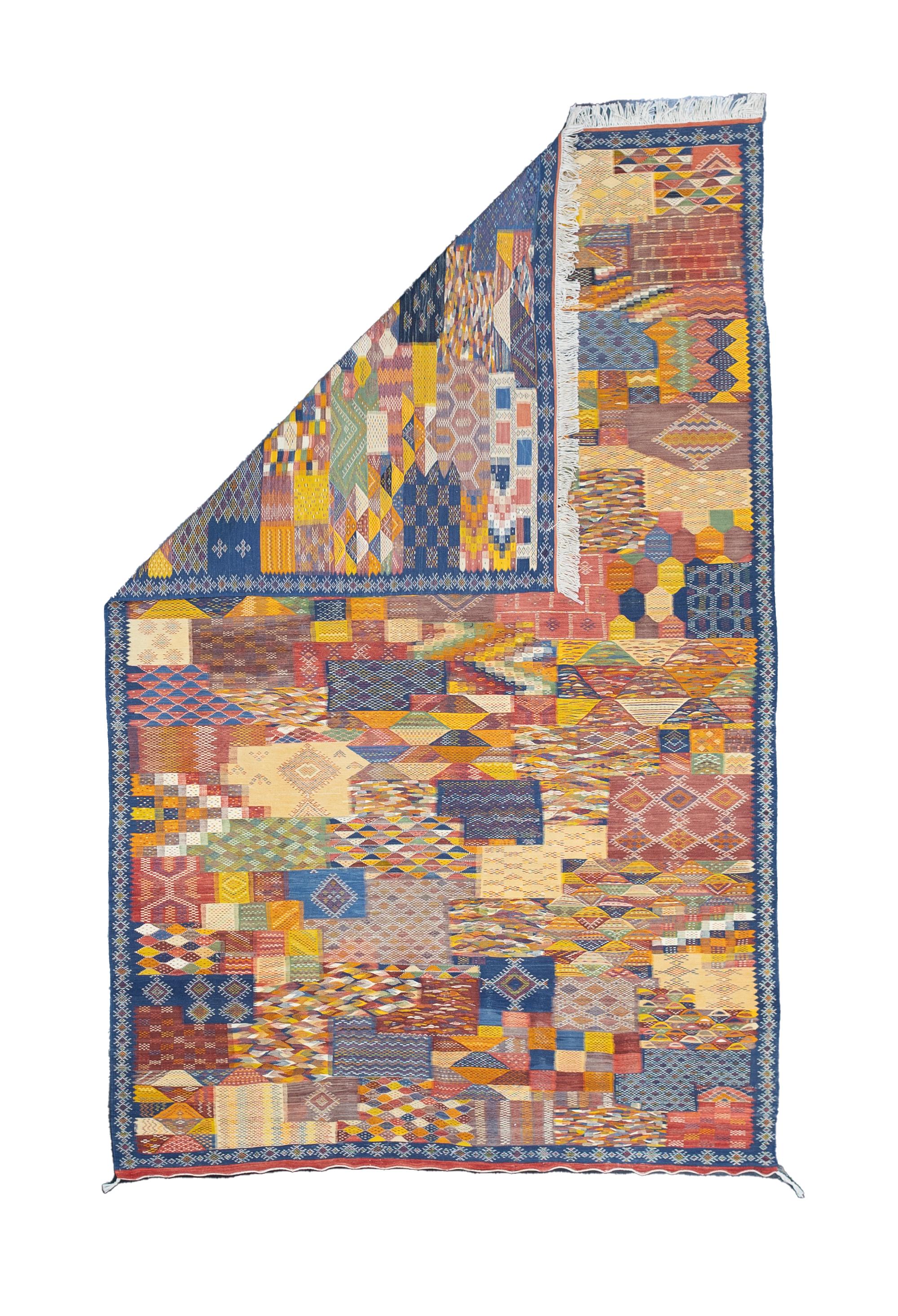Fine Vintage Moroccan Wool Rug 6’6” x 10’0
