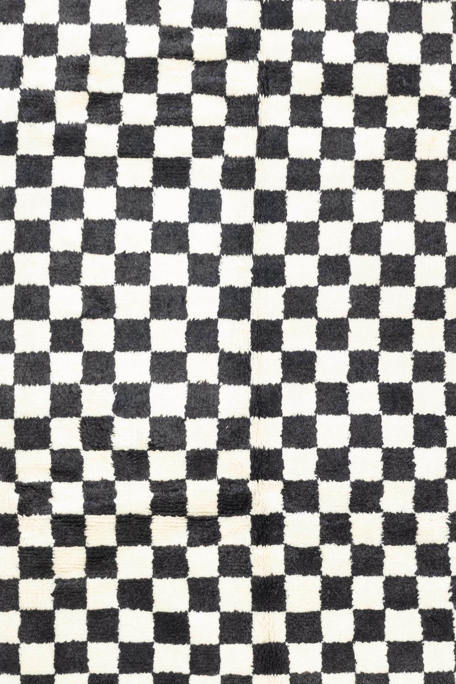 20th Century Fine Vintage Moroccan Wool Rug 9’2