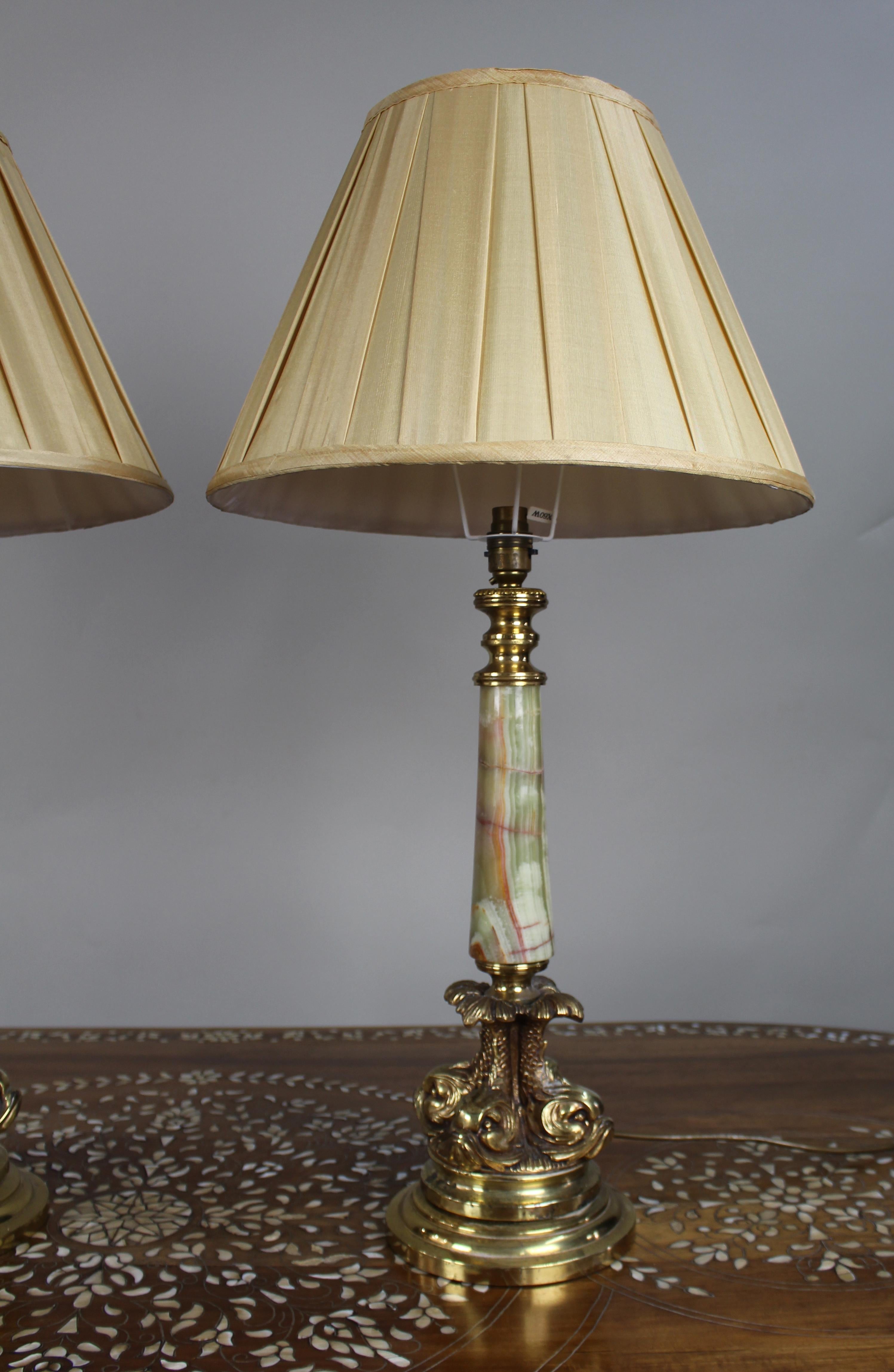Raffinata coppia di lampade da tavolo in stile impero francese Vintage By In condizioni buone in vendita a Worcester, GB