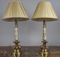 Raffinata coppia di lampade da tavolo in stile impero francese Vintage By