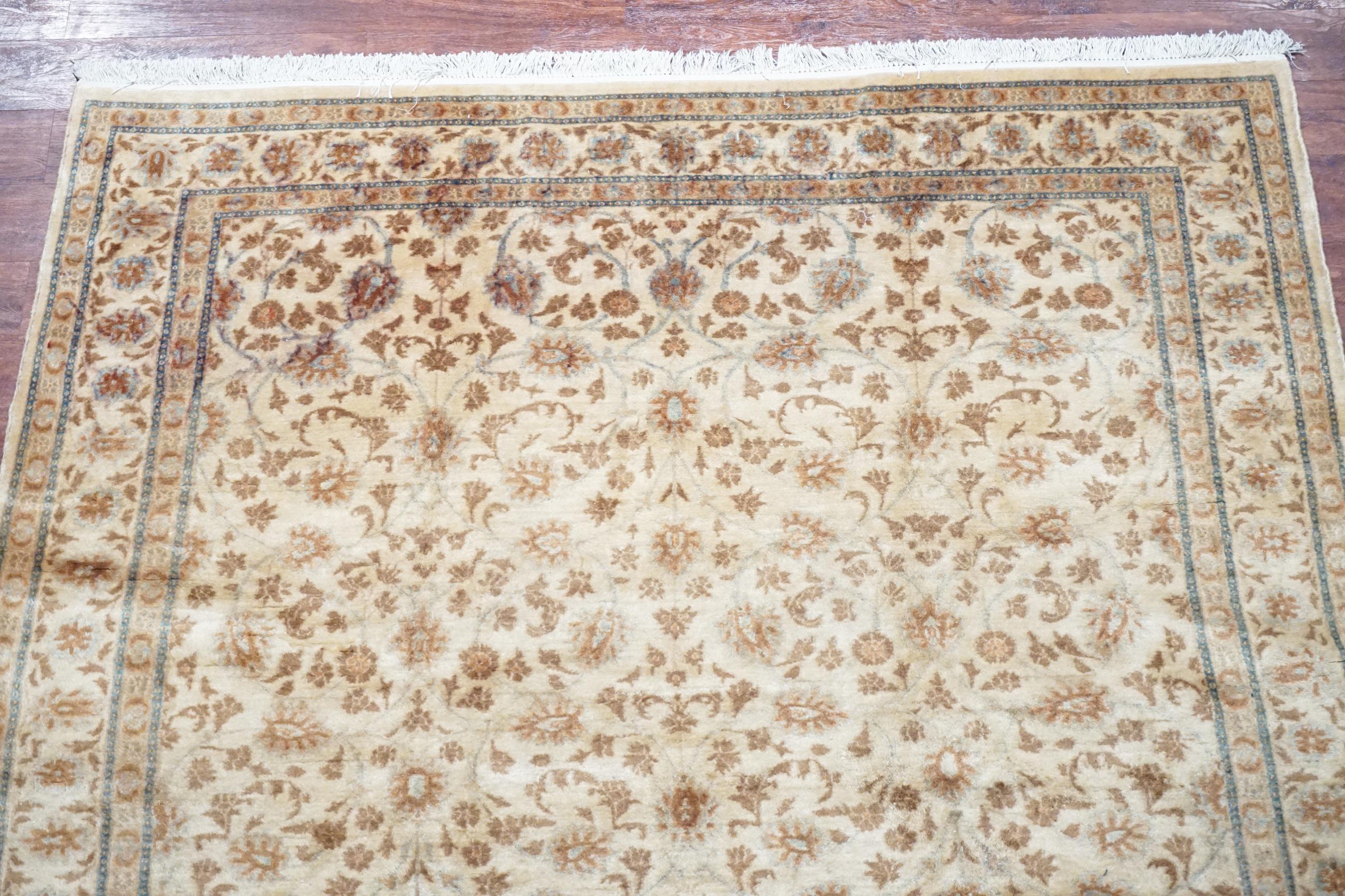 20th Century Fine Vintage Persian Kashan For Sale