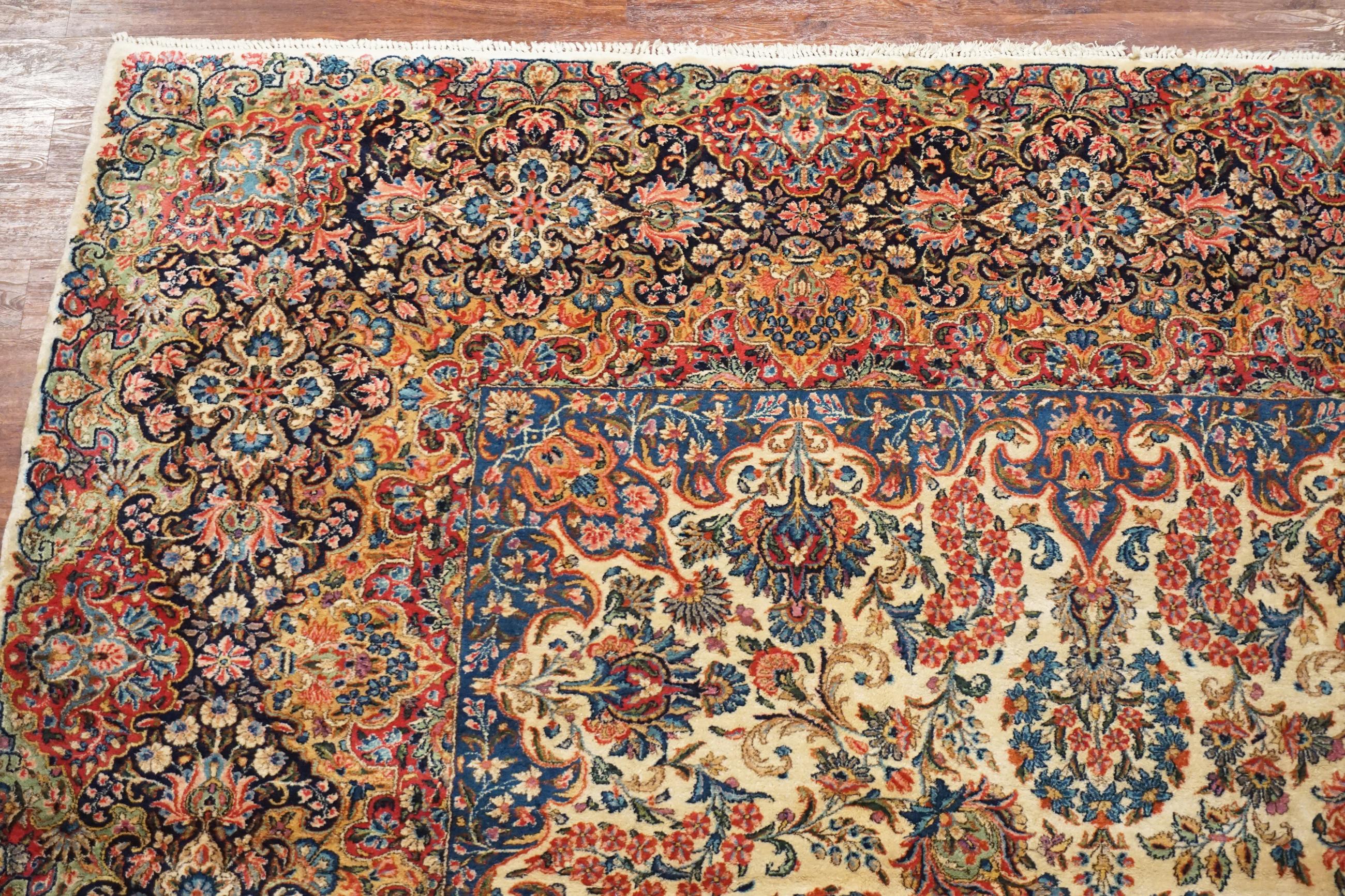 Fine Vintage Persian Kerman In Excellent Condition For Sale In Laguna Hills, CA