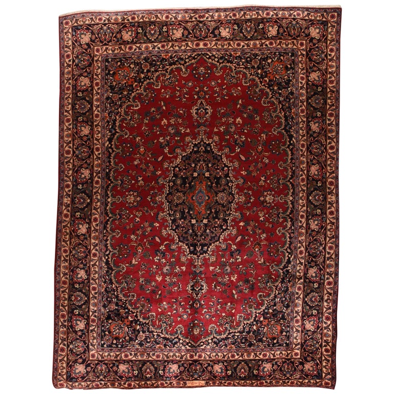 Fine Vintage Persian Mashad Rug, Hand Knotted, circa 1970s For Sale at