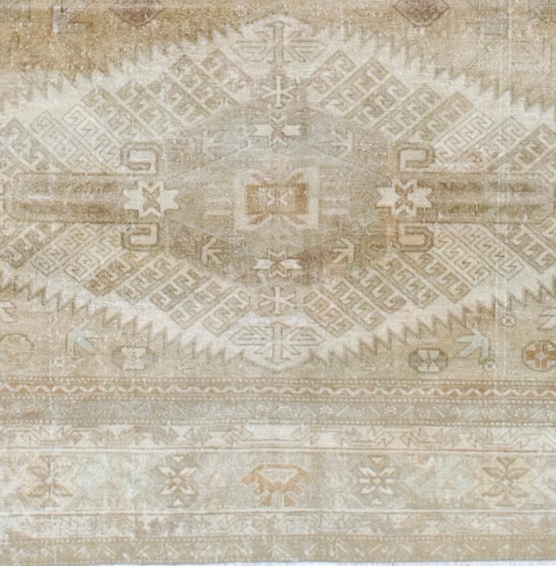 Tappeto Tabriz persiano d'epoca 6'6