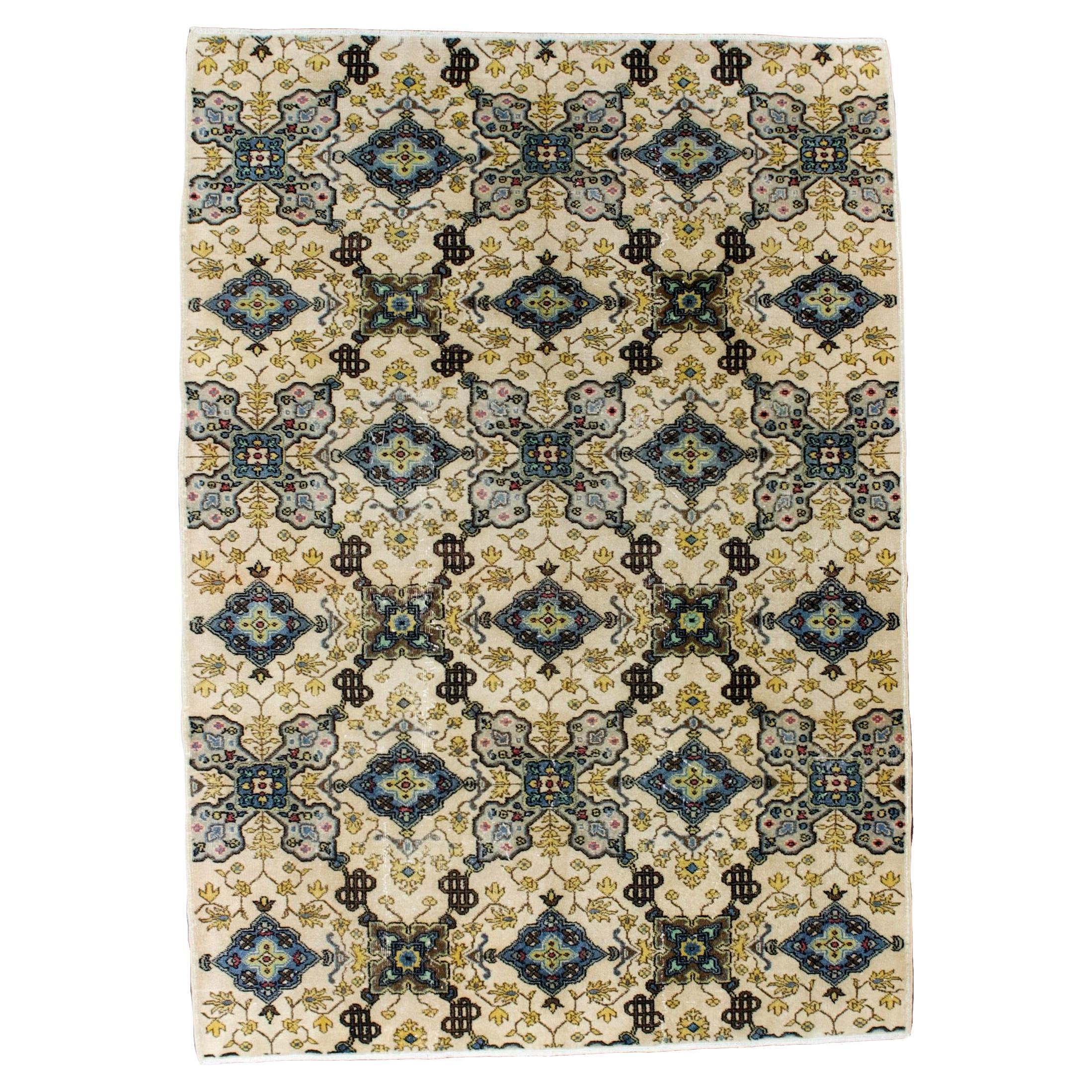 Feine Vintage Persisch Tabriz Teppich 6'6" x 9'3" im Angebot