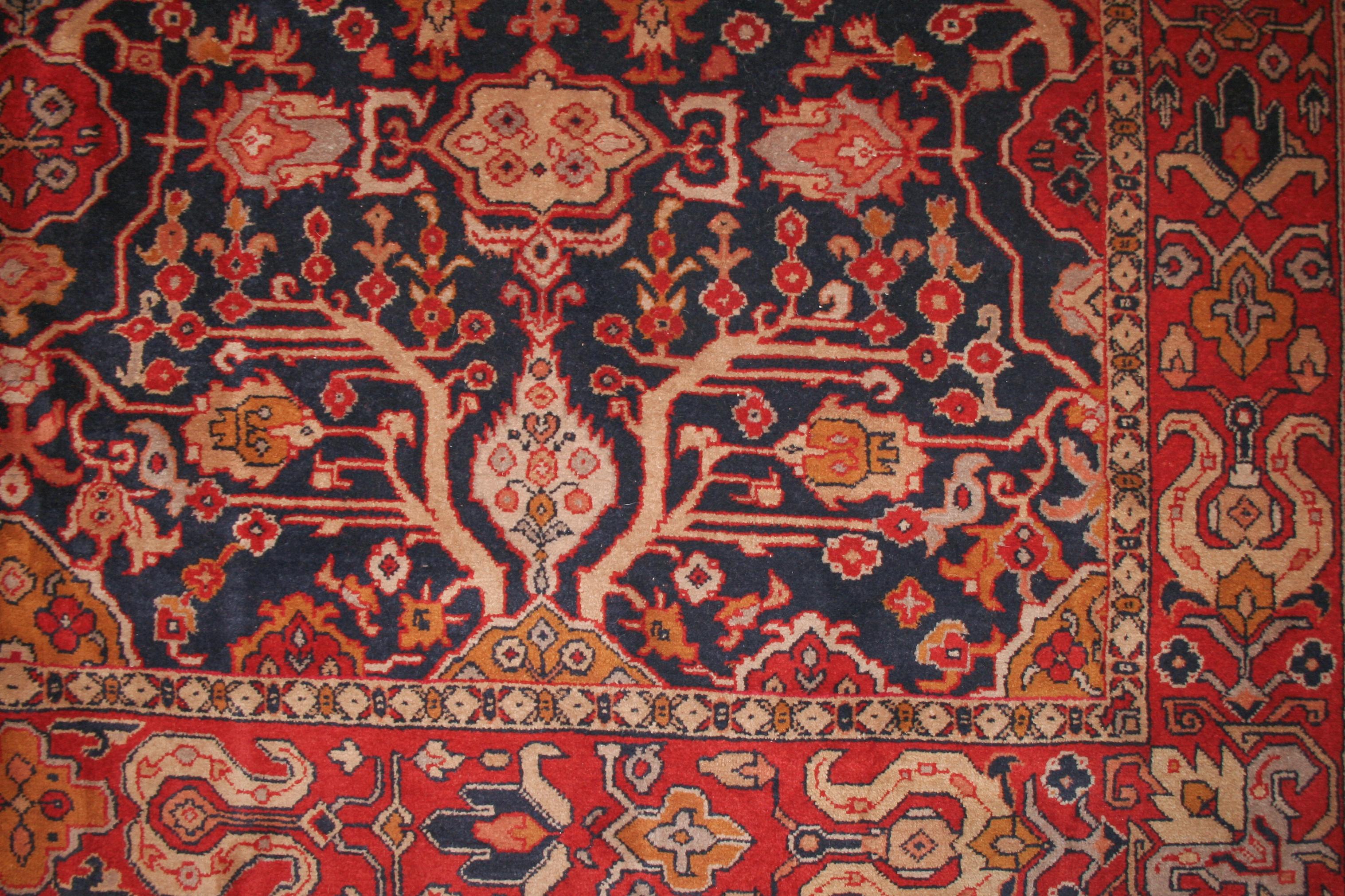 Noué à la main Tapis Shirvan caucasien à fond bleu avec motif sur toute la surface, taille de la pièce en vente