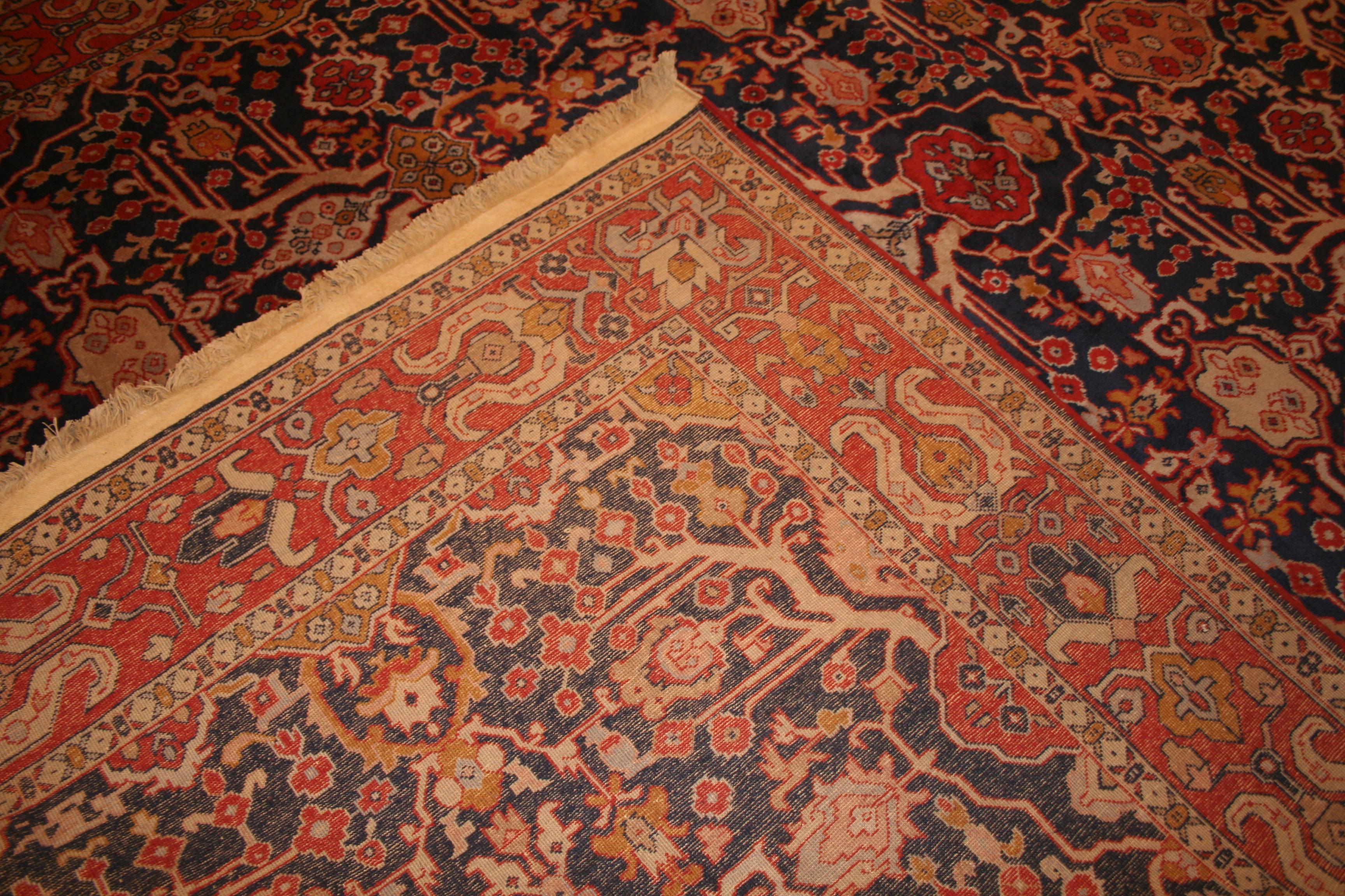 Tapis Shirvan caucasien à fond bleu avec motif sur toute la surface, taille de la pièce en vente 1