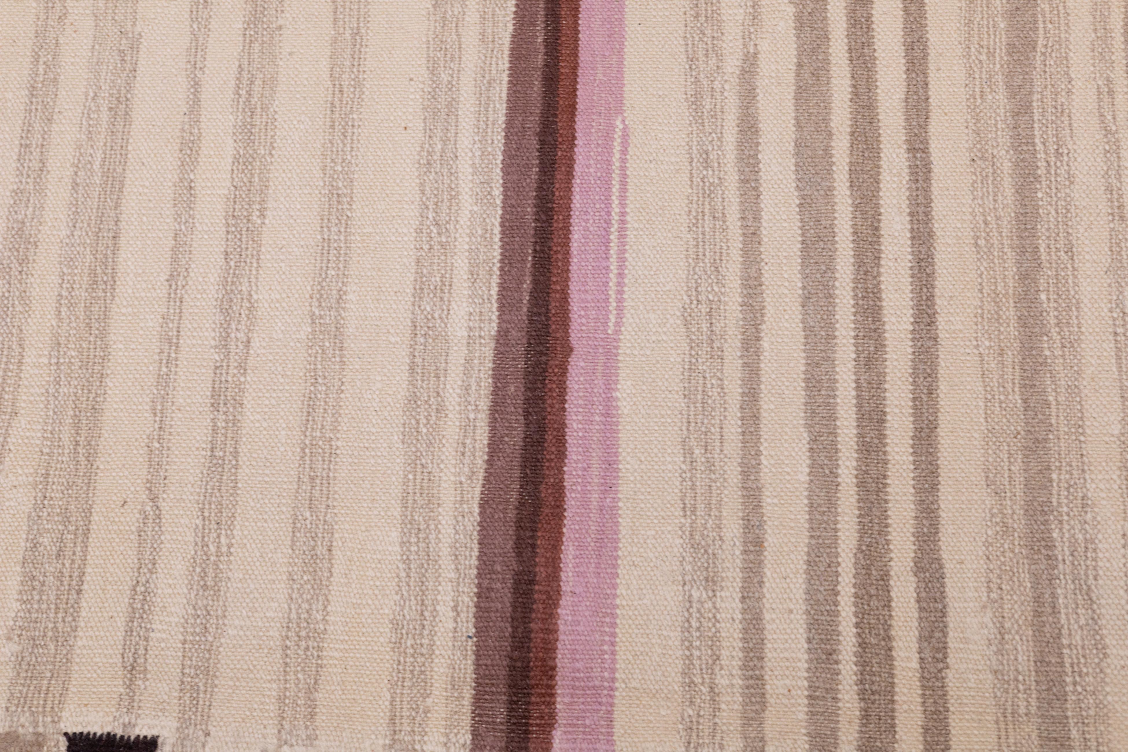 Fine Vintage Scandinavian Kilim Rug 8'4'' x 12'2'' For Sale 4