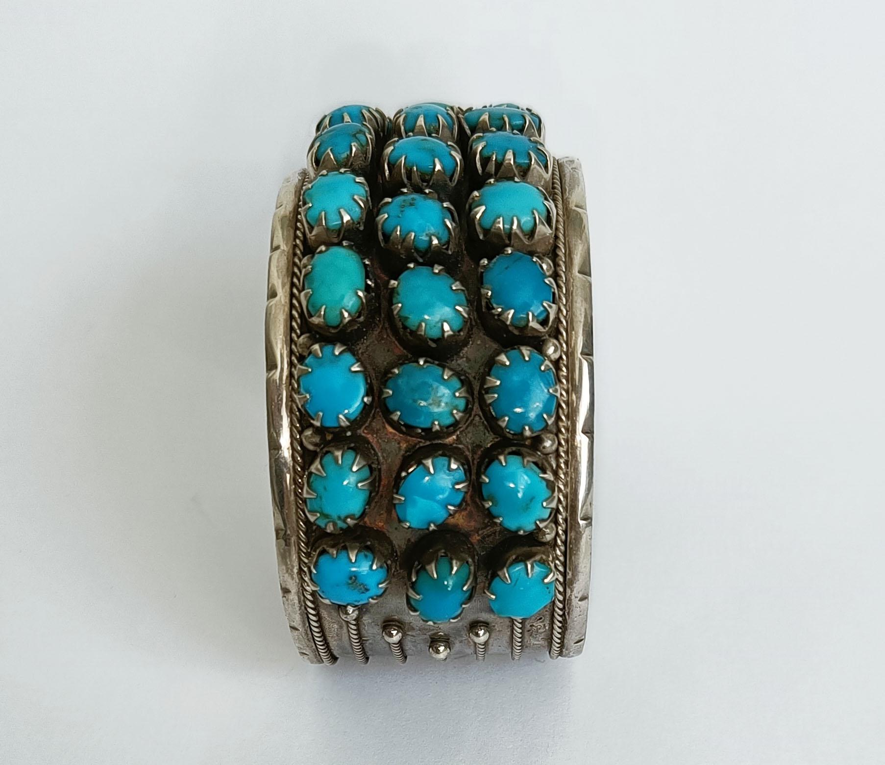 Indian Fine Vintage silver Turquoise Cuff bracelet ethnographic tribal jewellery For Sale