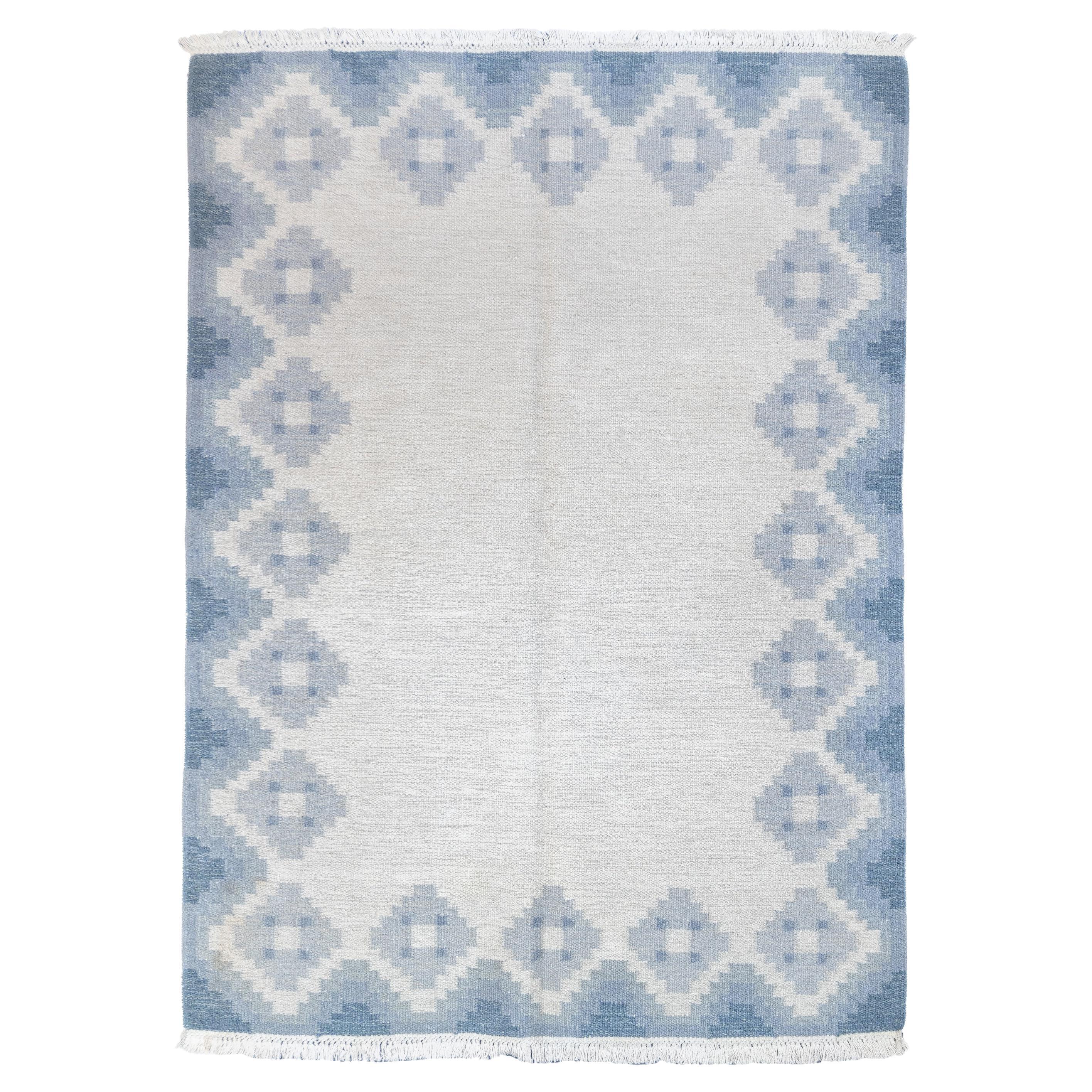 Fine Vintage Swedish Kilim Rug 4'1'' x 5'8''