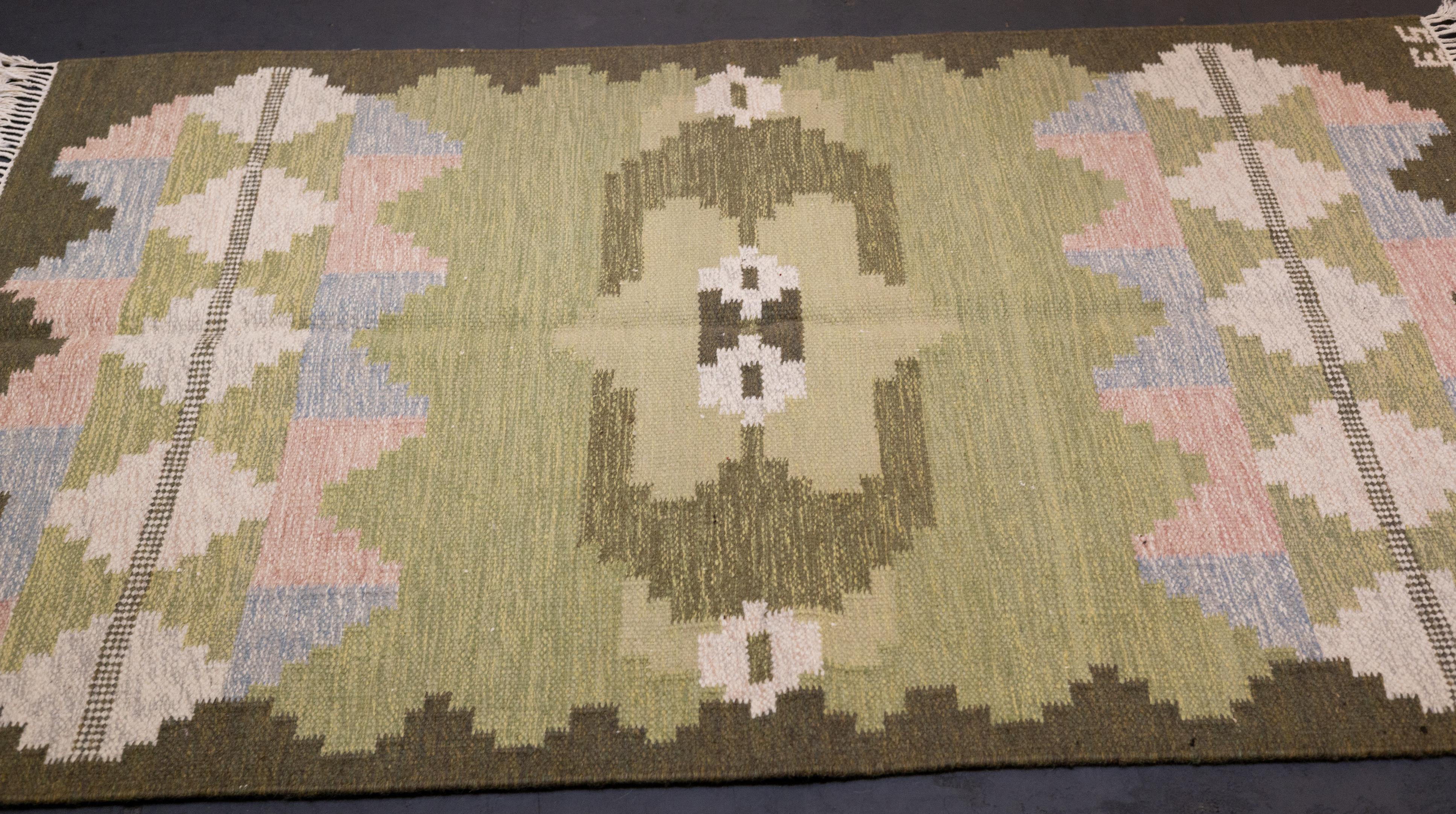Wool Fine Vintage Swedish Kilim Rug 4'6'' x 5'5'' For Sale