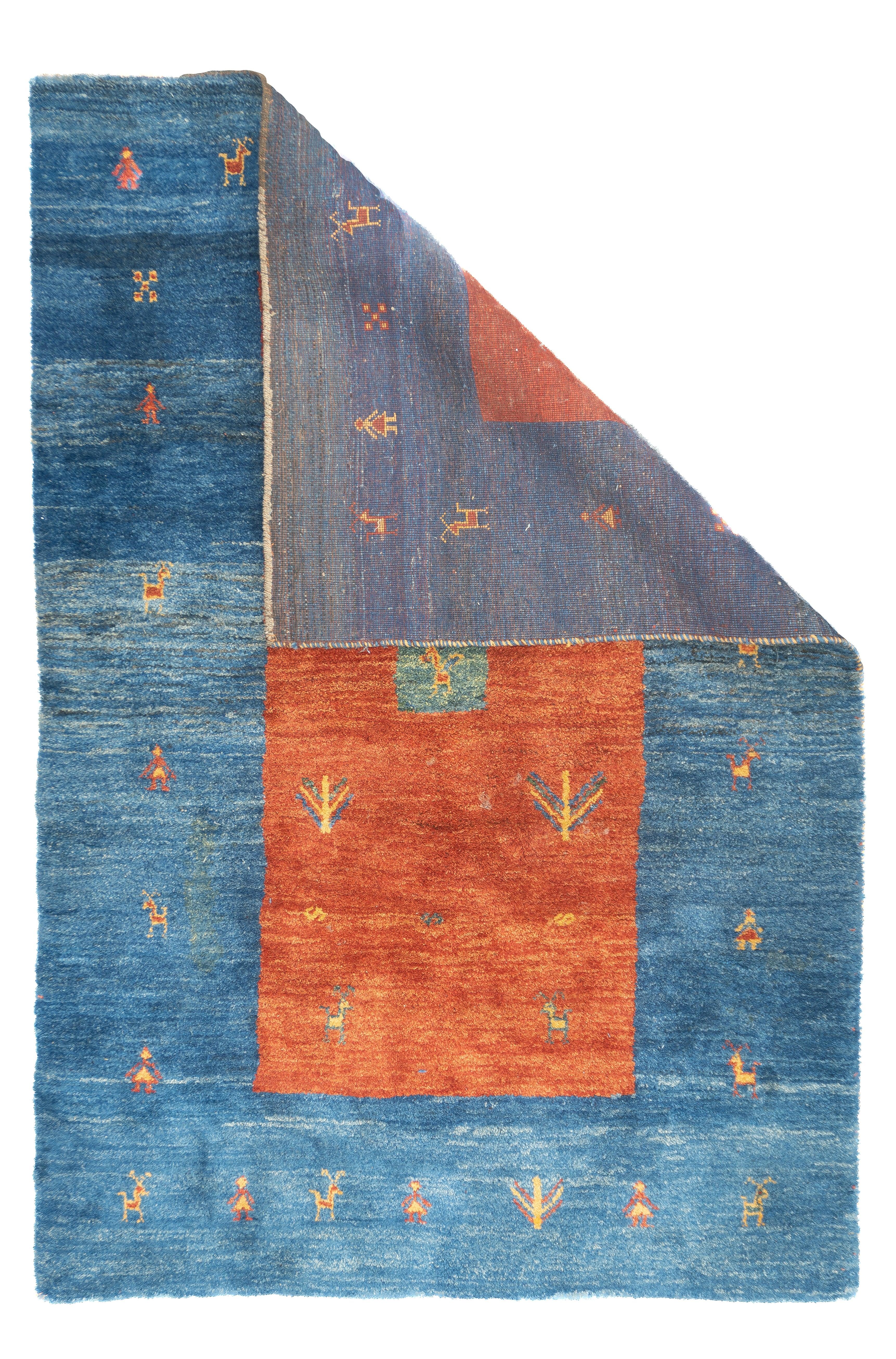 Fine Vintage Tribal Persian Gabbeh Rug 6'3'' x 9'3''. An attractive Qashghai rustic high pile piece with a broad, well-abrashed medium blue border decorated primarily with little animals, surrounding an equally abrashed red field with a scattering
