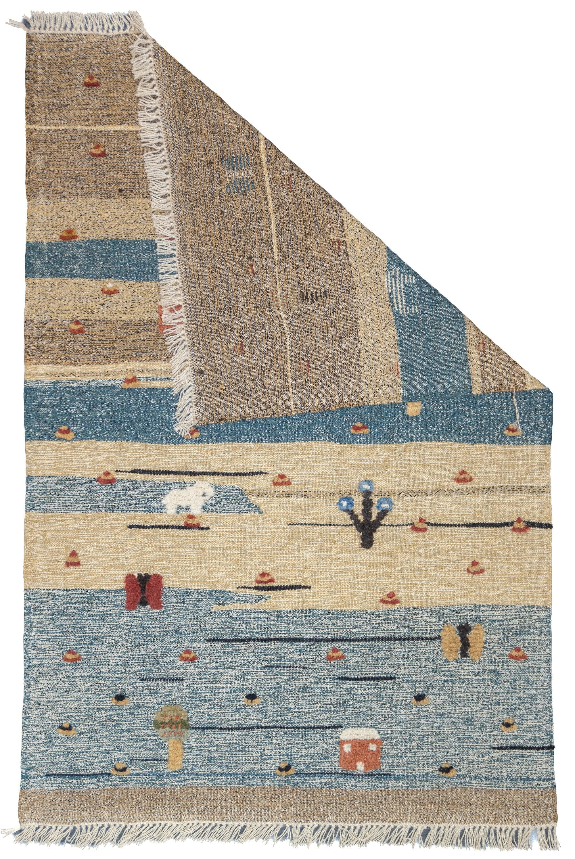 Feiner türkischer Vintage-Kilim-Teppich 3'8'' x 5'7''. Eher eine Technik als eine Art von Teppichen. Die Technik ist: Schlitztapisserie, geteilte Kett- und Schussfäden, einfache oder doppelte Schussfäden ineinandergreifend. Bezieht sich auch auf