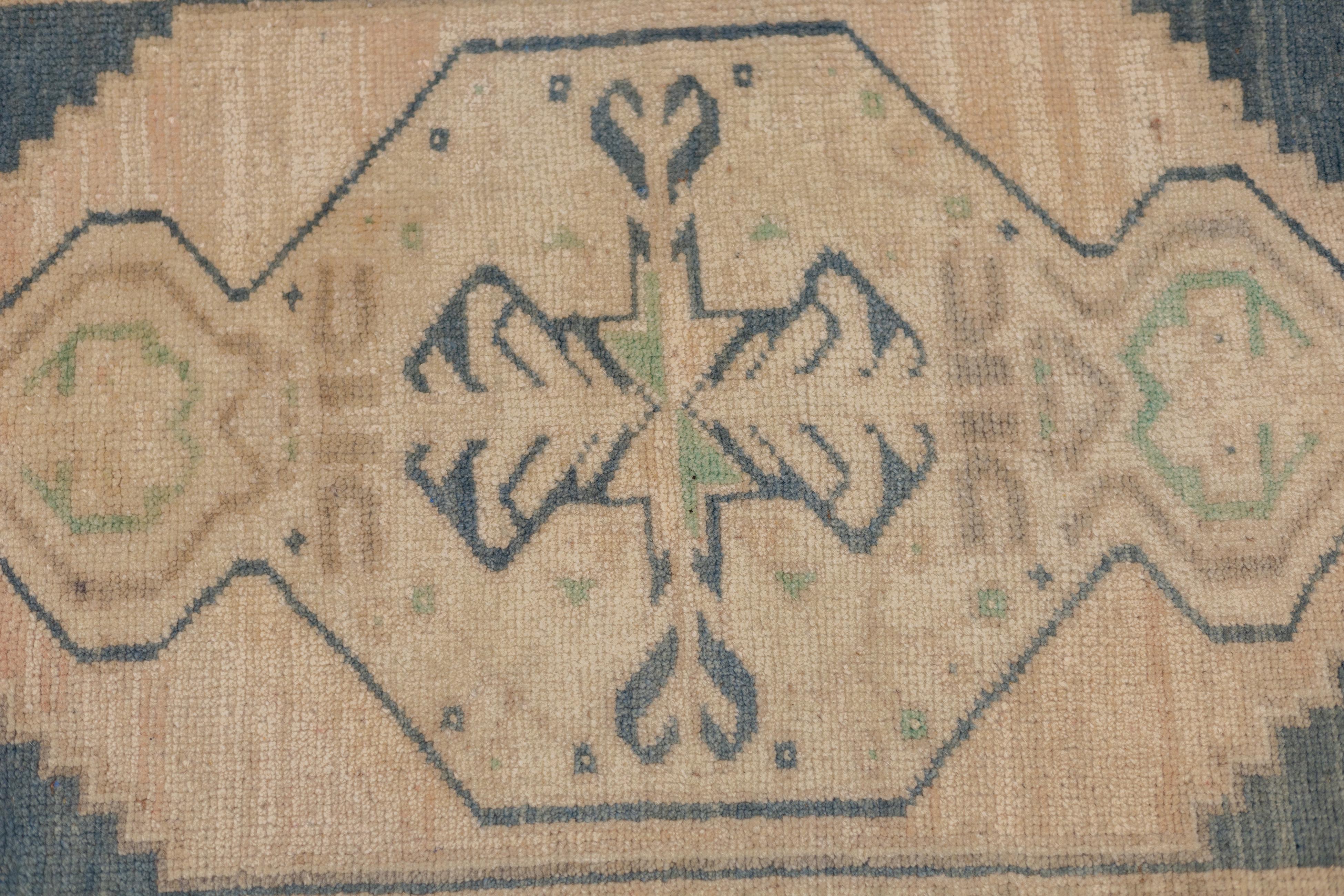 Alfombra fina de lana turca vintage 1'10'' x 3'4'' en venta 1