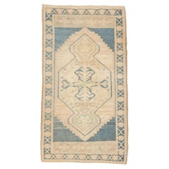 Tappeto vintage in lana turca 1'10'' x 3'4''