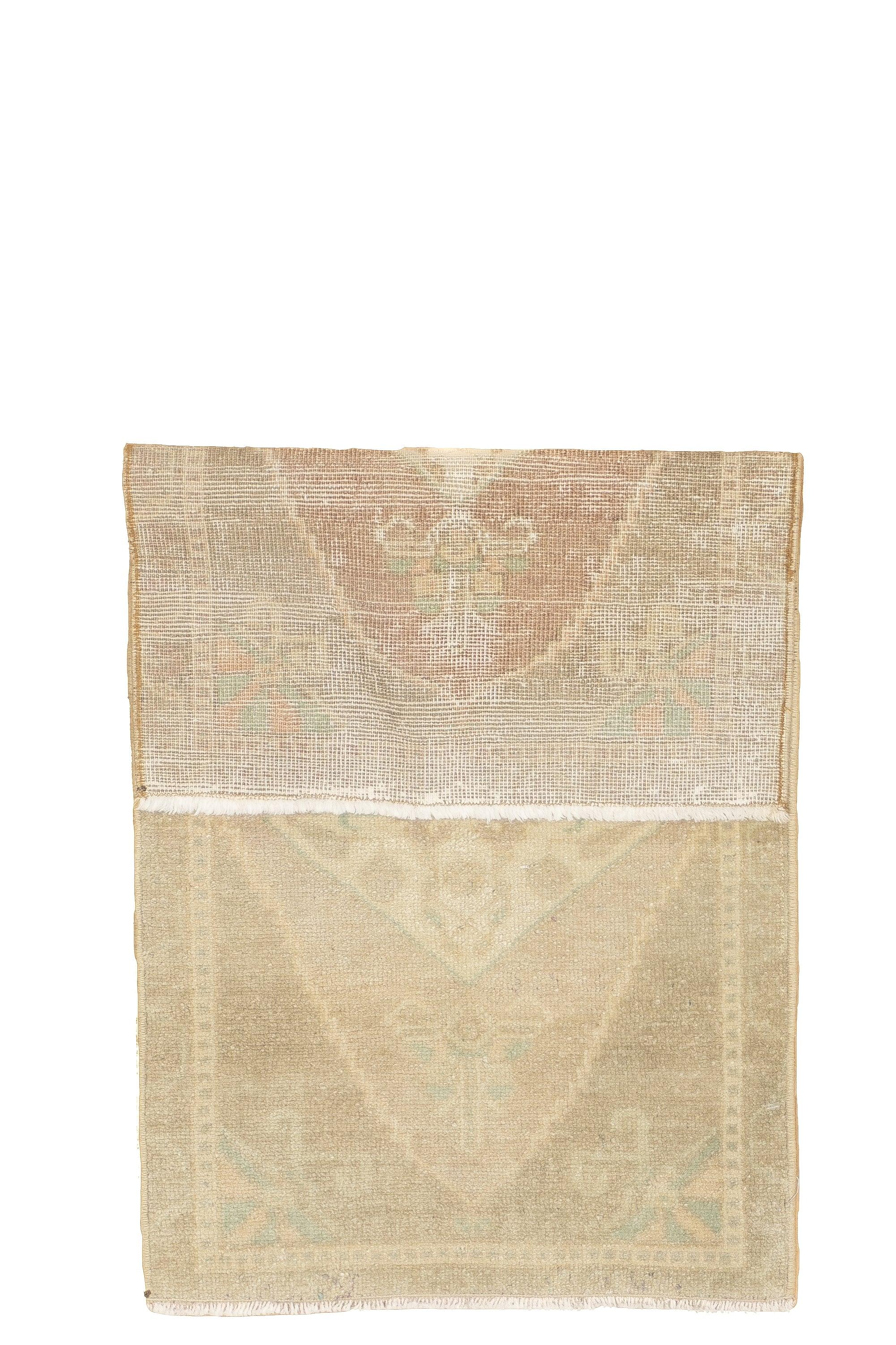 Fine Vintage Turkish Wool Rug 1'8'' x 3'2''. The carpets, scatters, runners, long rugs and bags of the towns, villages and tribes of Anatolia, including: Oushak, Ghiordes, Kula, Ladik, Hereke, Konya, Melas, Bergama, Sivas, Kayseri and Yuruk.