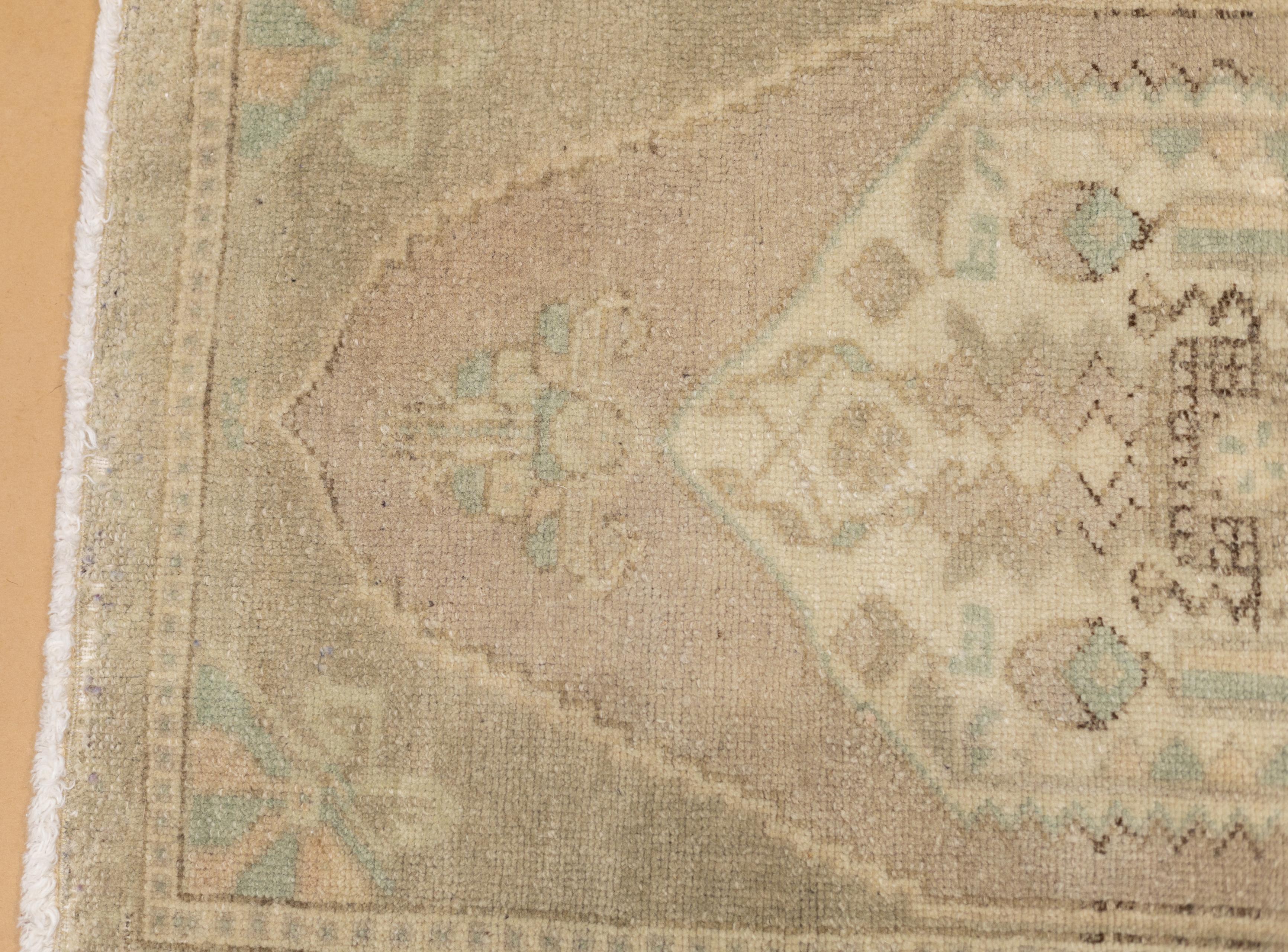 Fine Vintage Turkish Wool Rug 1'8'' x 3'2'' For Sale 2