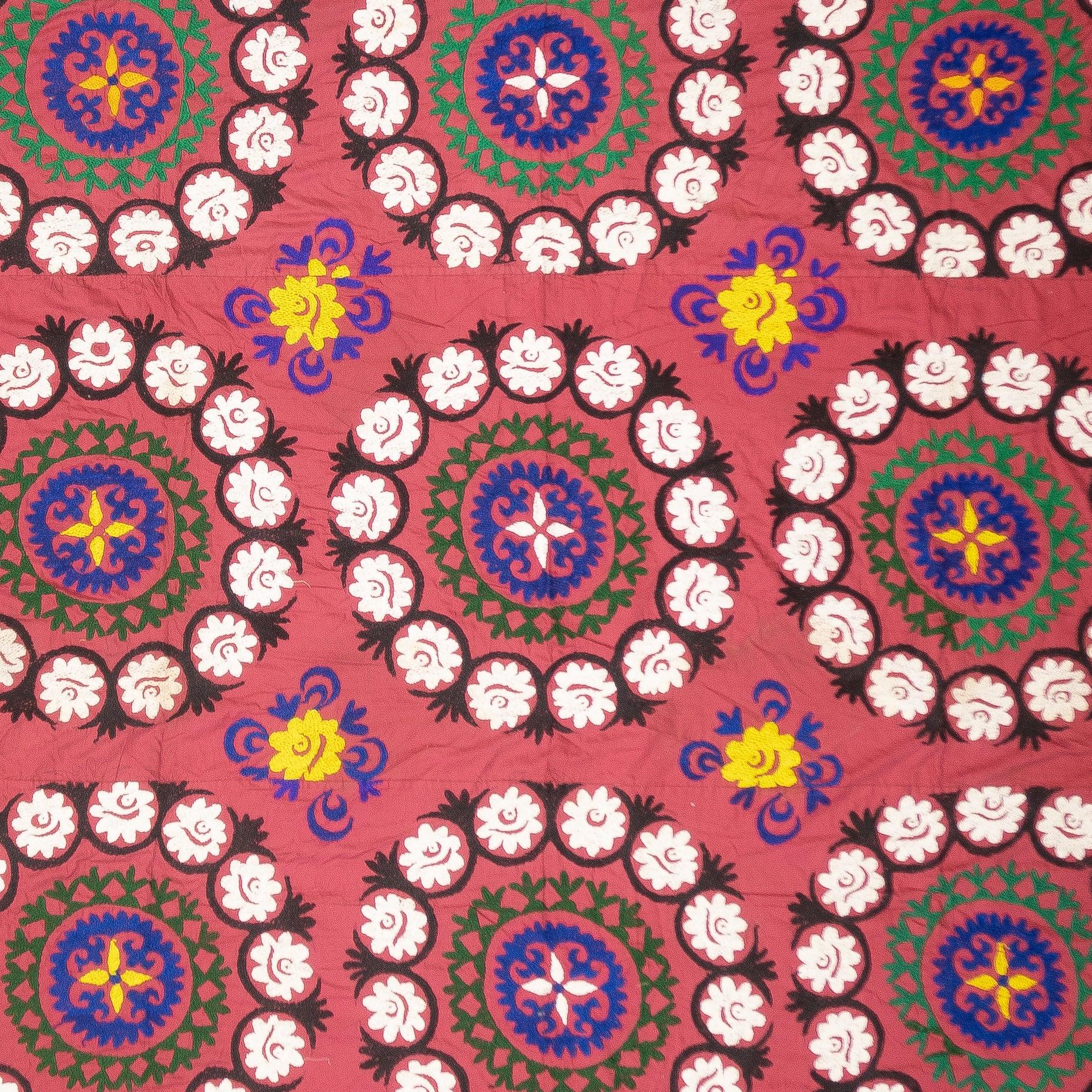 Fina Alfombra Vintage Uzbeka Suzani Textil Anudada a Mano 7'4'' x 7'7'' Uzbeko en venta