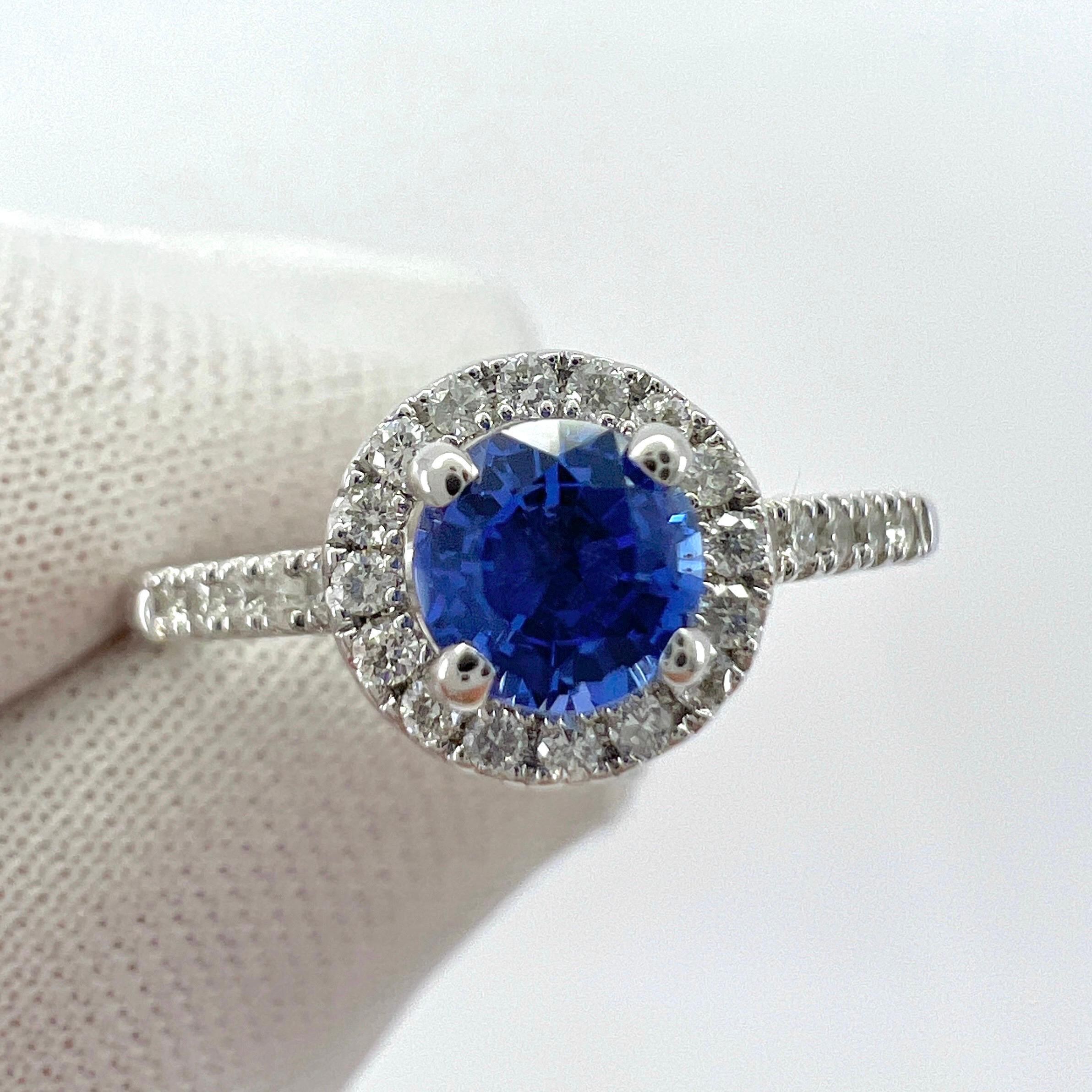 Fine Vivid Blue Round Cut Ceylon Sapphire Diamond White Gold Halo Cocktail Ring In New Condition For Sale In Birmingham, GB