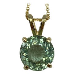 Fine Vivid Green Blue Aquamarine 2.50 Carat Round Cut Yellow Gold Pendant Fine Vivid Green Blue Aquamarine 2.50 Carat Round Cut Yellow Gold Pendant