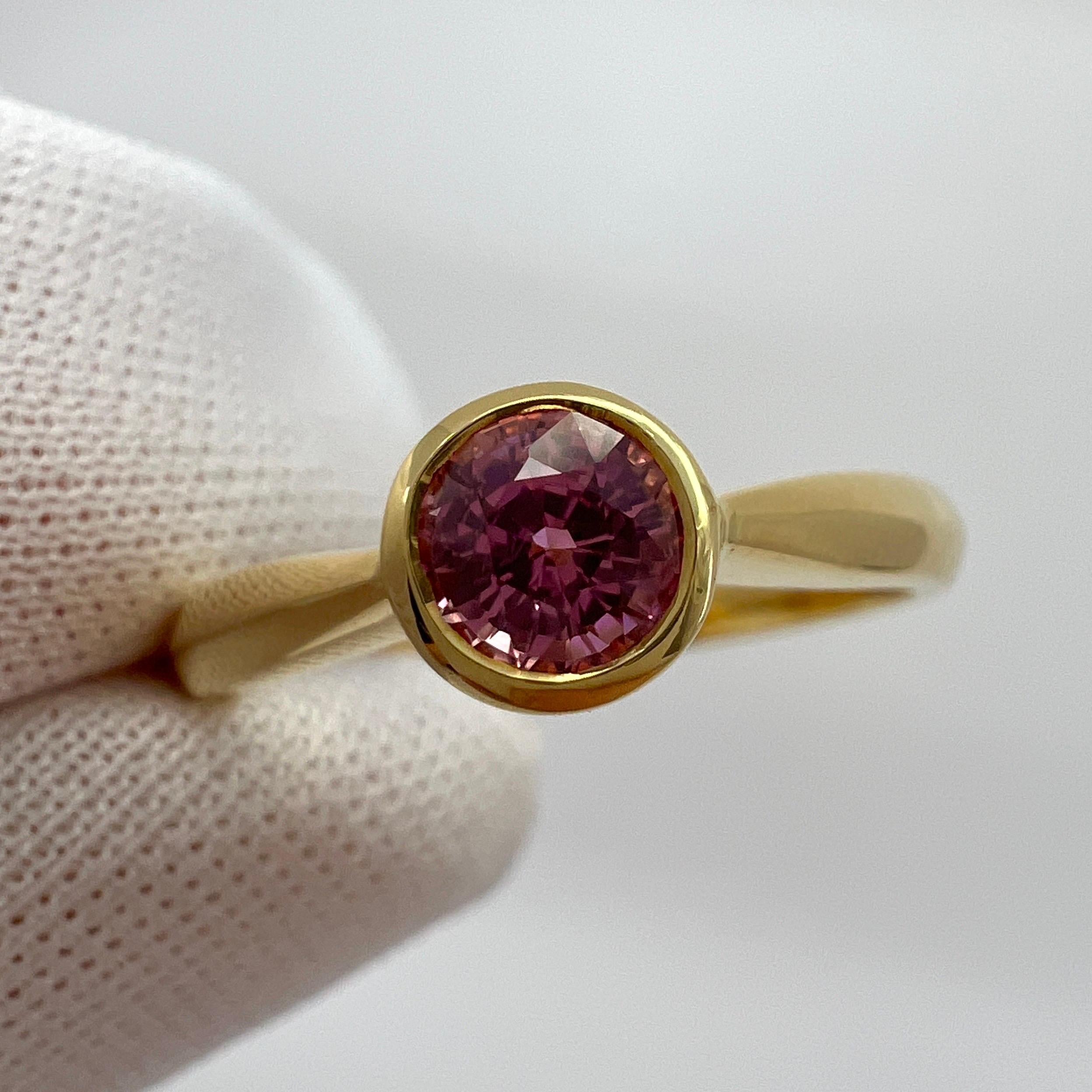 Fine Vivid Pink Sapphire Round Cut 18k Yellow Gold Solitaire Rubover Bezel Ring For Sale 2