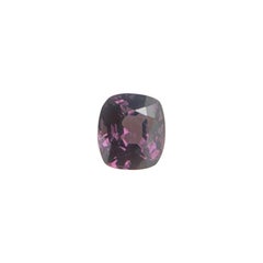 Fine pierre précieuse rare taille coussin en spinelle violet vif et violet 1,54 carat, non traitée