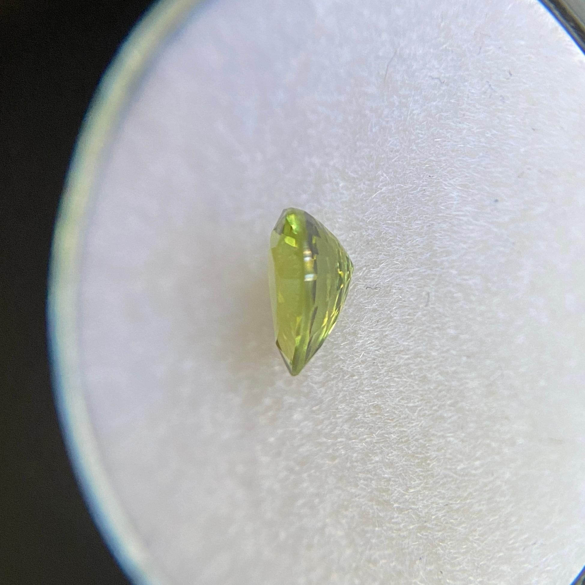 Fine Vivid Yellow Green Australian Sapphire 0.60ct Pear Cut Untreated 5