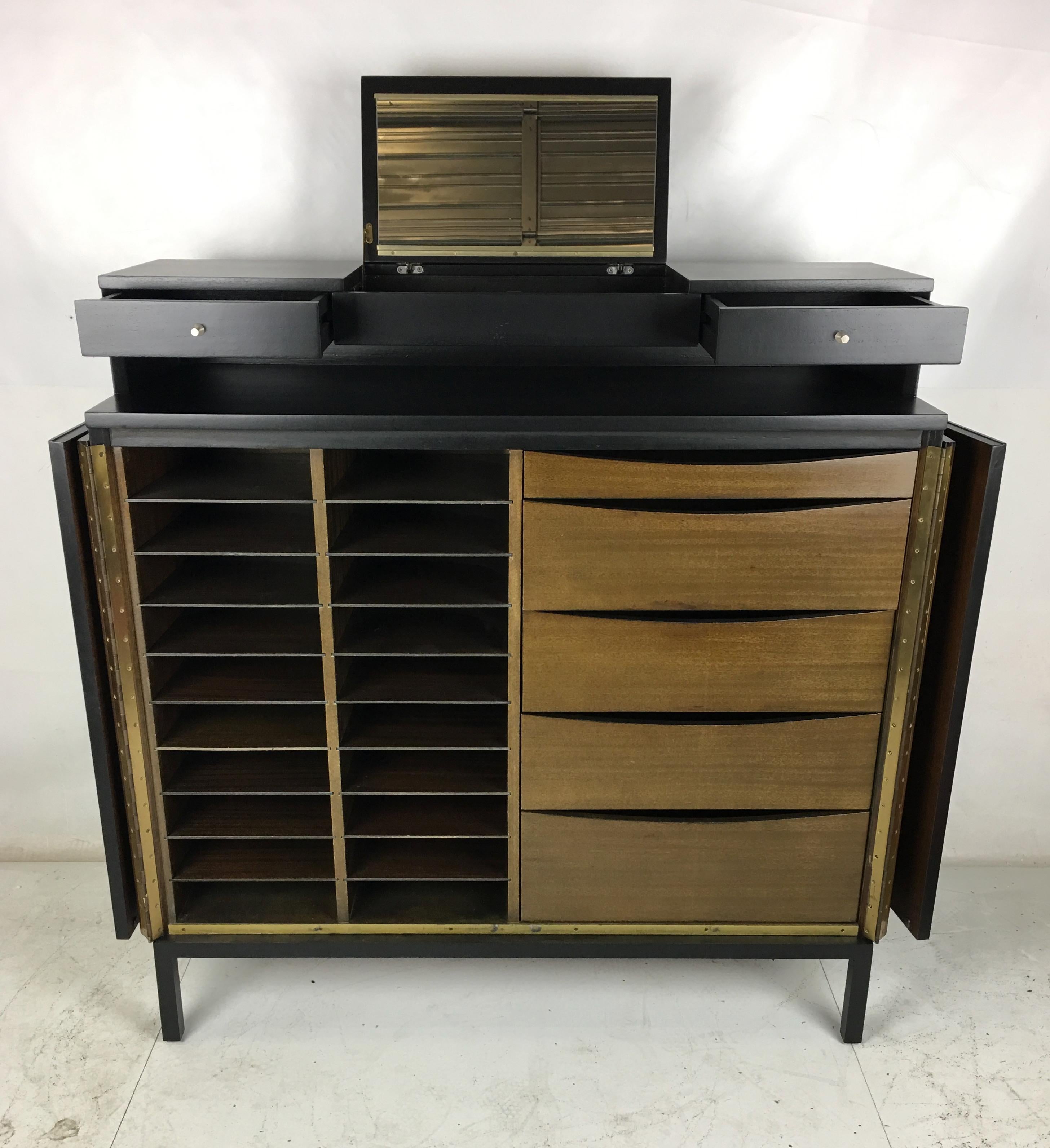 Fine Wardrobe Chest By Paul Mccobb For Directional At 1stdibs