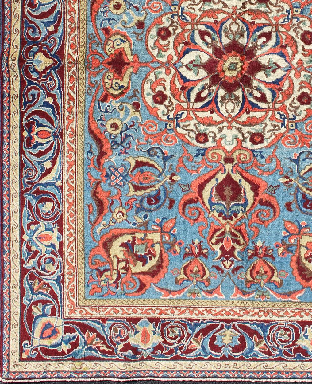 Antique Sivas Fine Rug with Blue Background Wine Border and Intricate Design. Fine Weave Turkish Sivas Rug Keivan Woven Arts Rug / TOZ-136542 Fine Sivas, Measures: 4.6 x 6.4
The rich, opulent colors and sophisticated artistry of this antique Sivas
