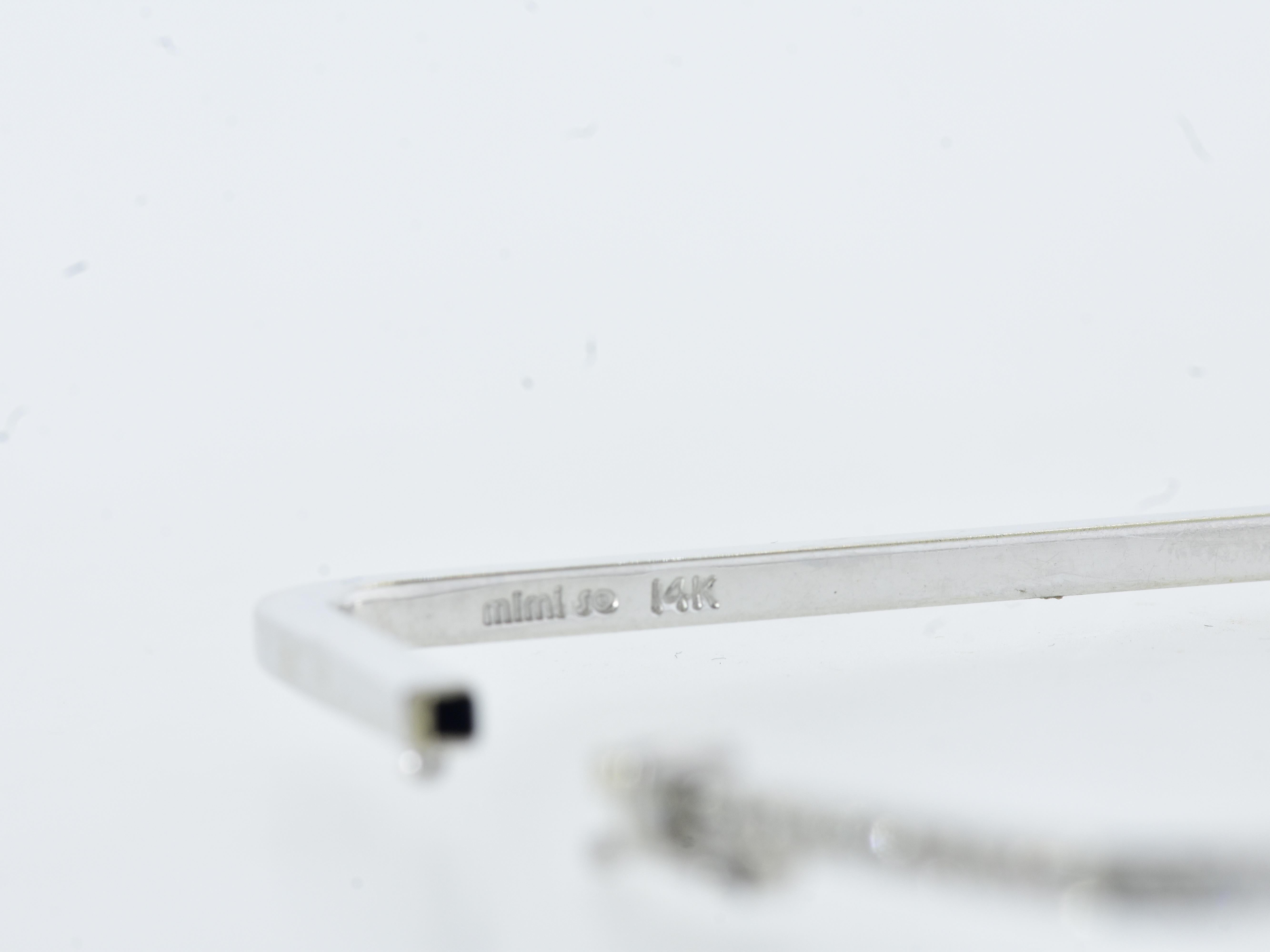 Fine White Brilliant Cut Diamonds set in a Square Bangle Bracelet, Mimi So. en vente 7