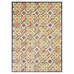 Fine White-Green Cross-Flowers Pattern Contemporary Handmade Cotton Hooked Rug