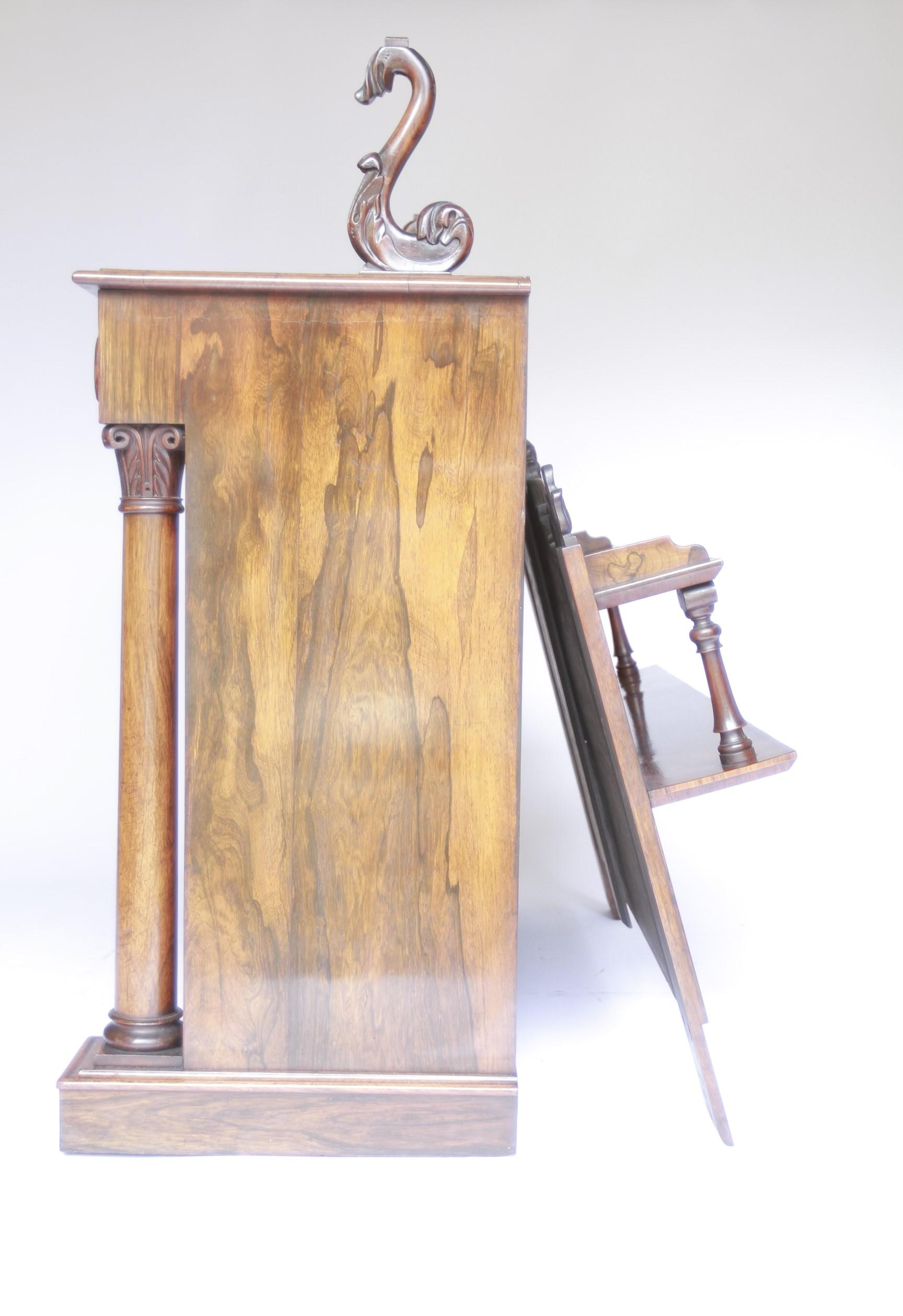 Lucidato Raffinato William Rosewood d'epoca 1v in vendita