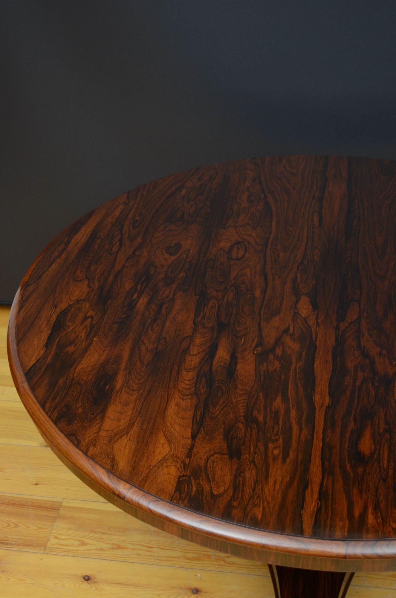 Rosewood Fine William IV Centre Table Dining Table For Sale
